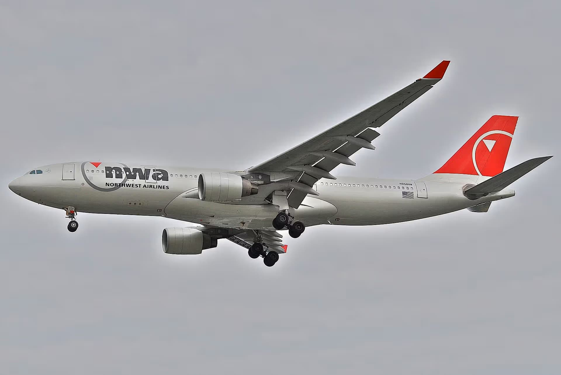N858NW — Airbus