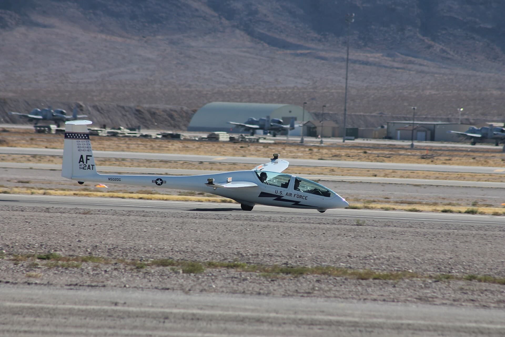 N502DG — Glider