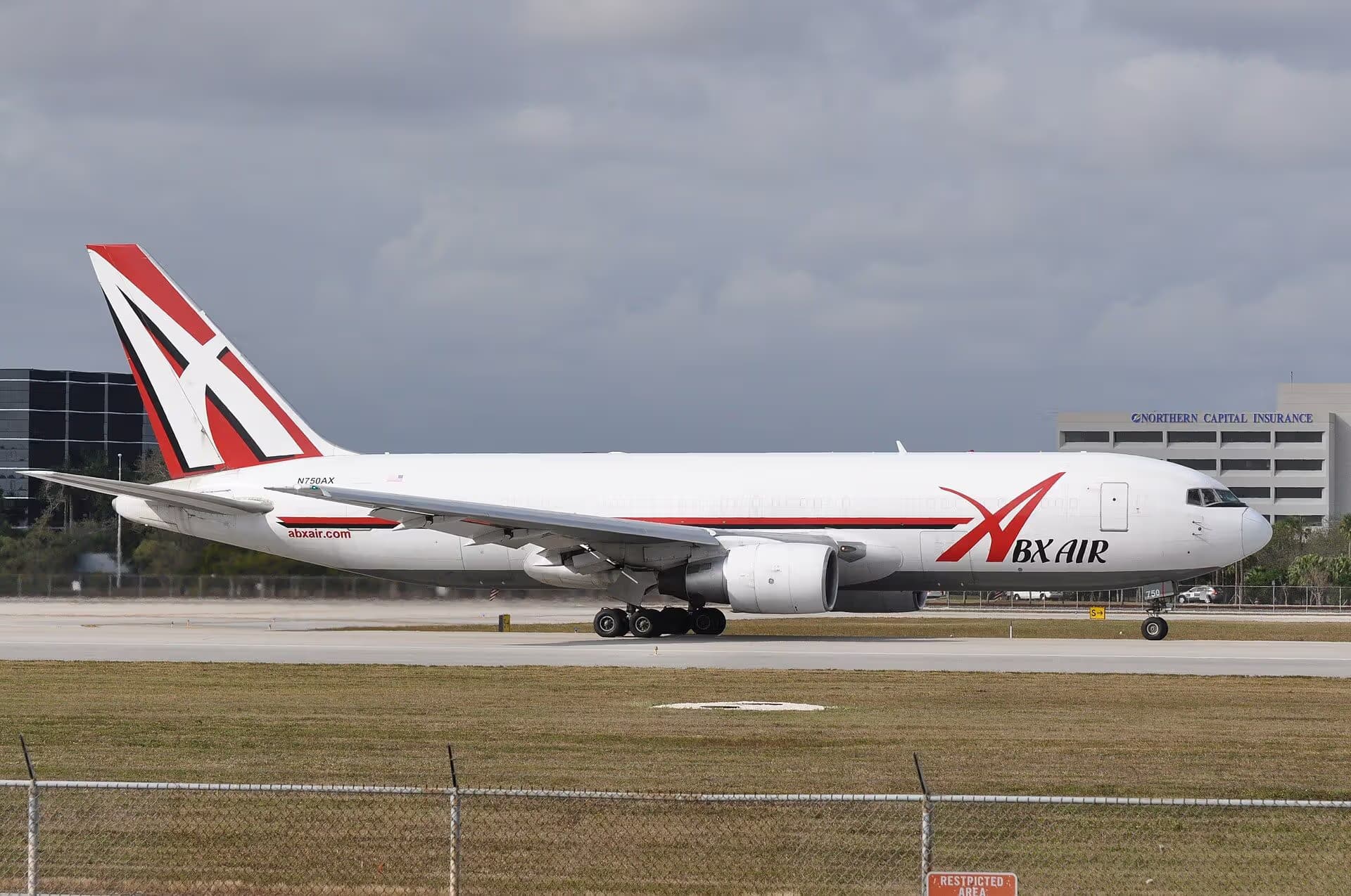 N750AX — Boeing
