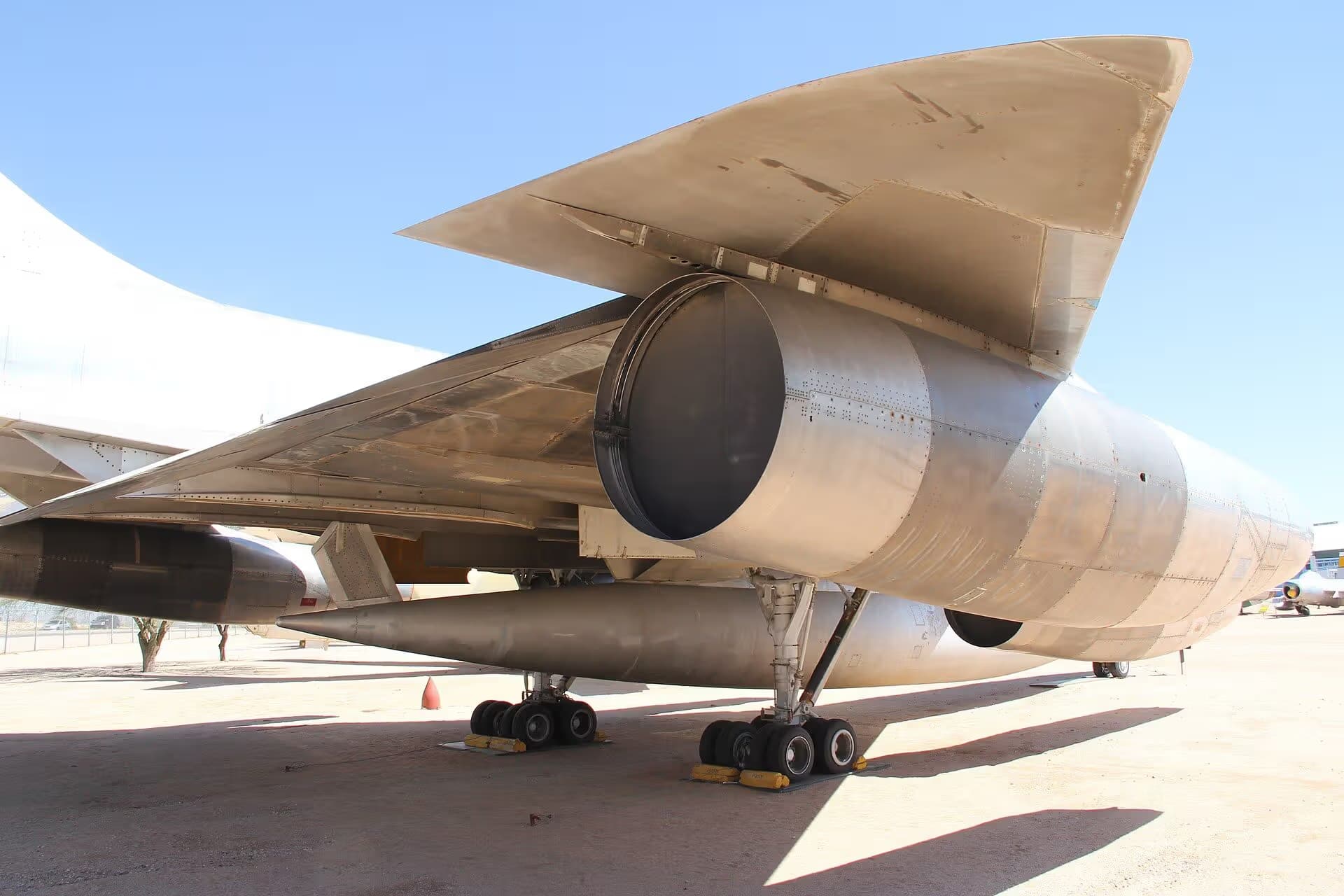 Unidentified — Aircraft
