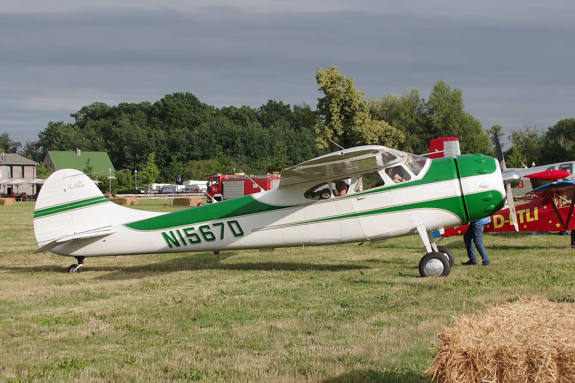 N1567D — Cessna