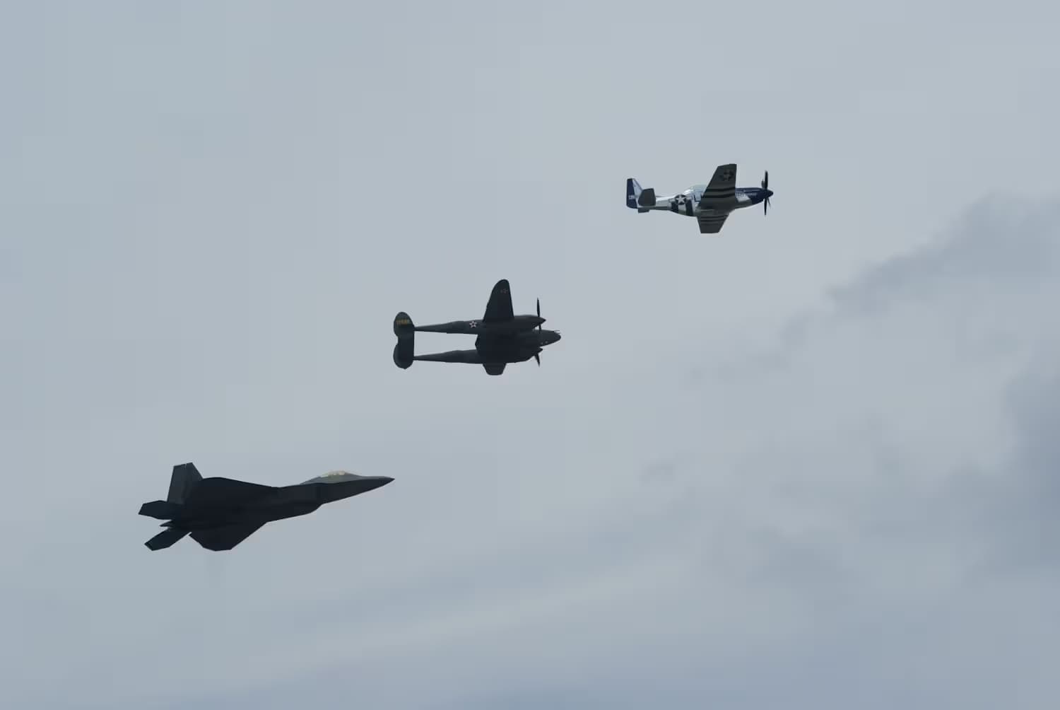 Unidentified — Warbird
