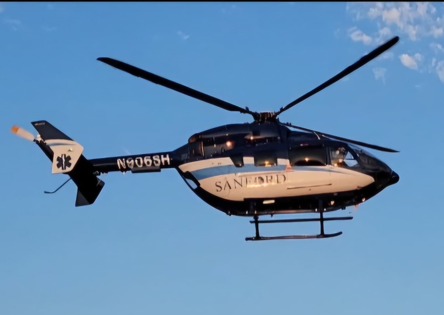 N906SH — Helicopter