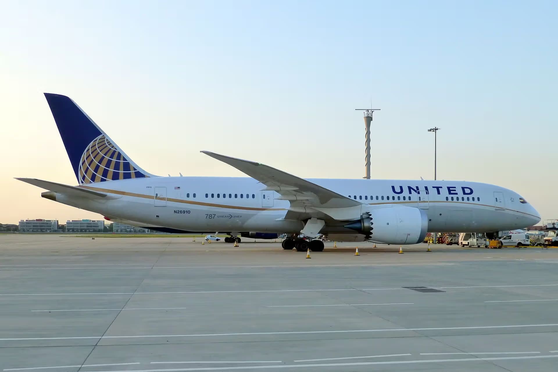 N26910 — Boeing