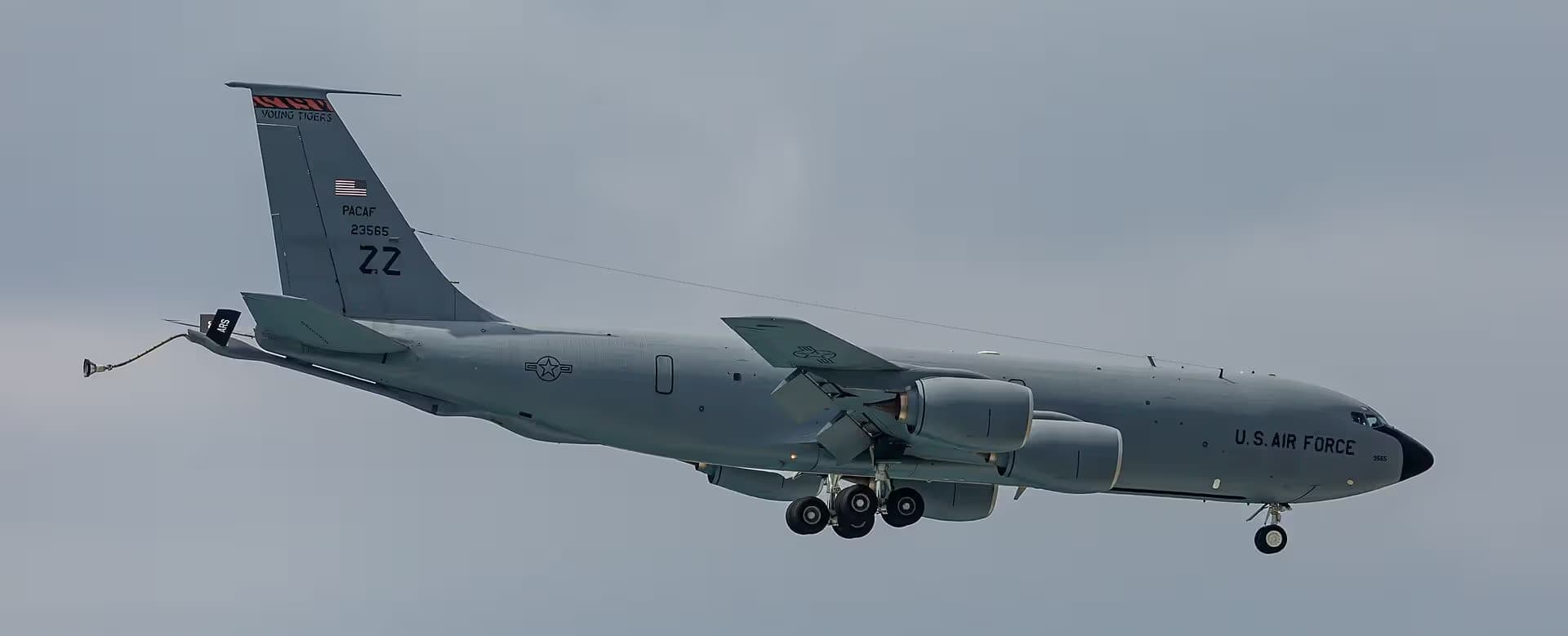 Unidentified — Boeing