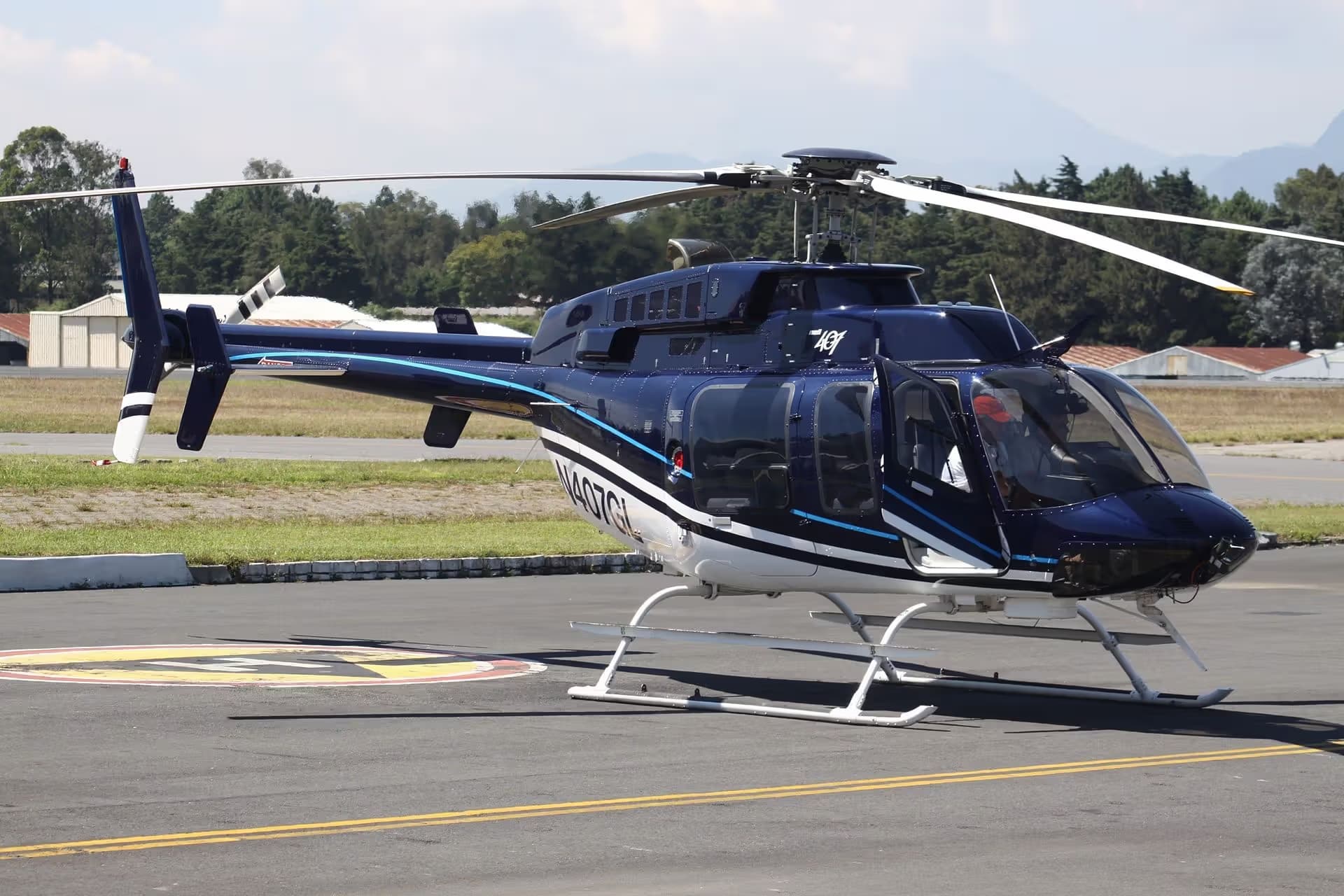 N407GL — Helicopter