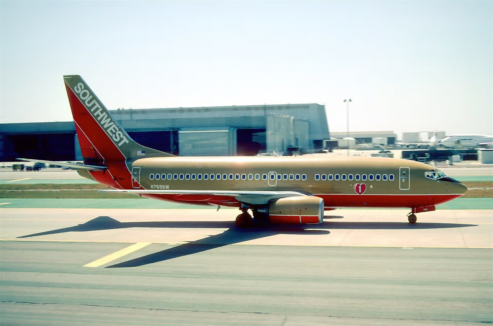 N769SW — Boeing