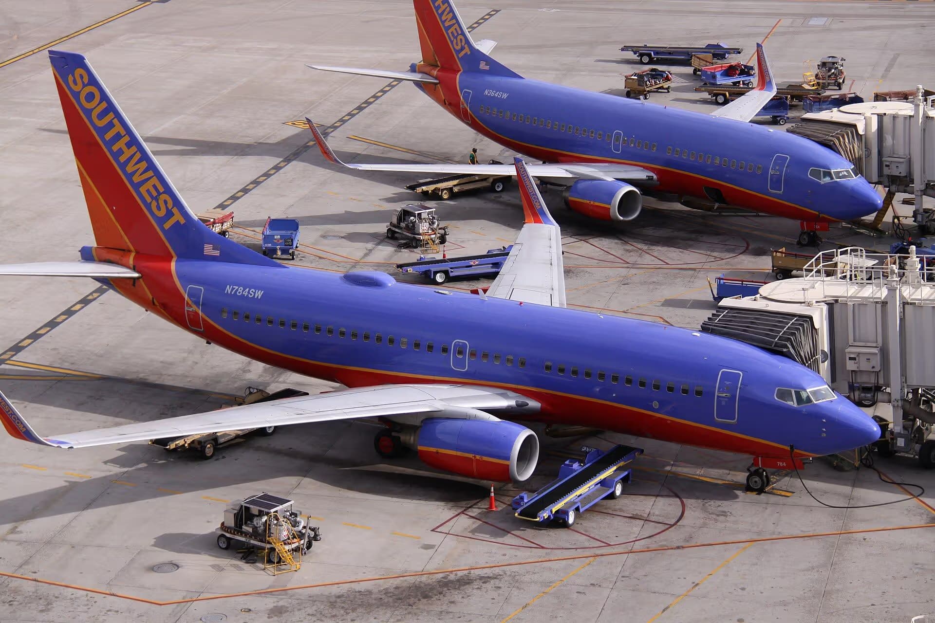 N784SW — Boeing