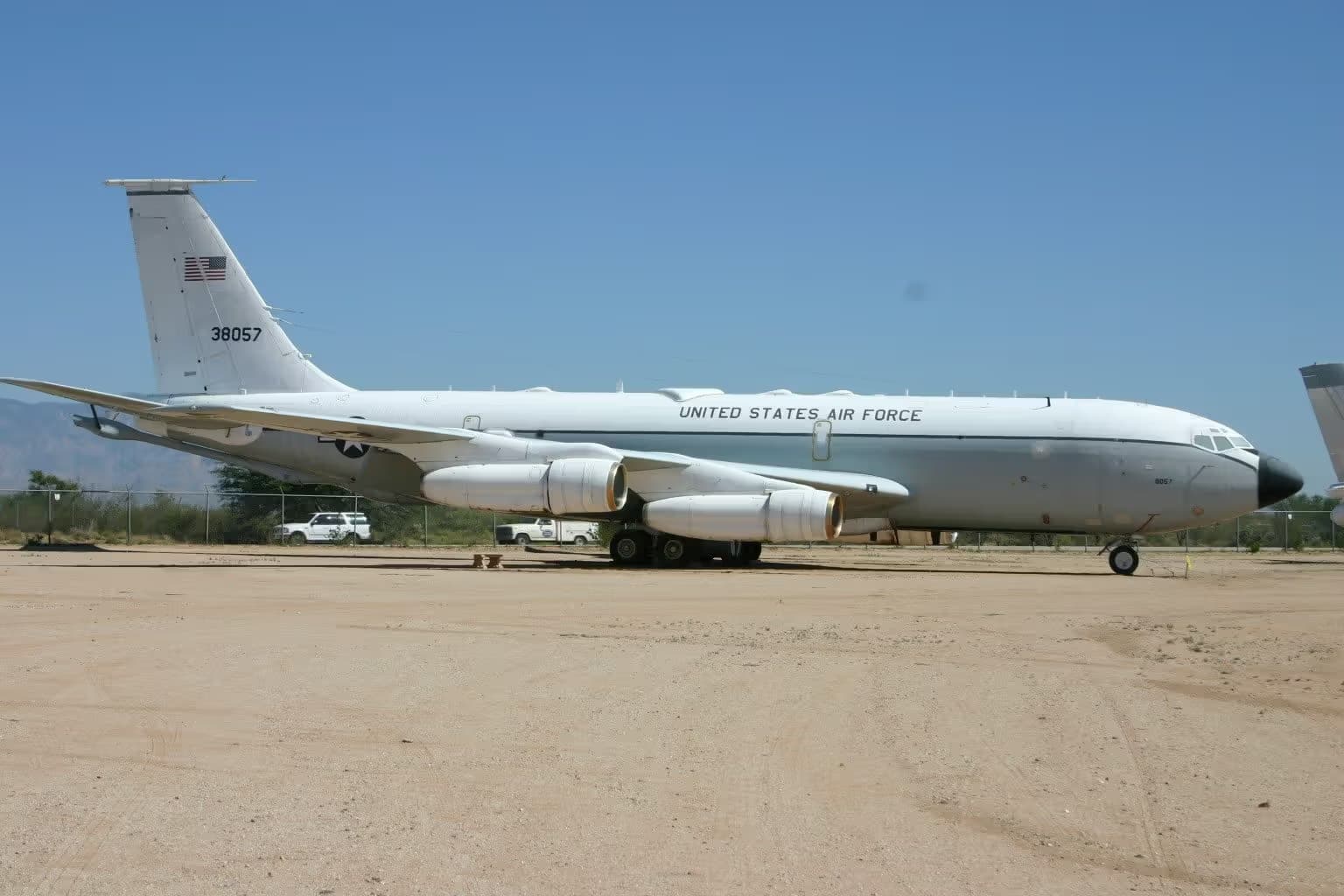 Unidentified — Boeing