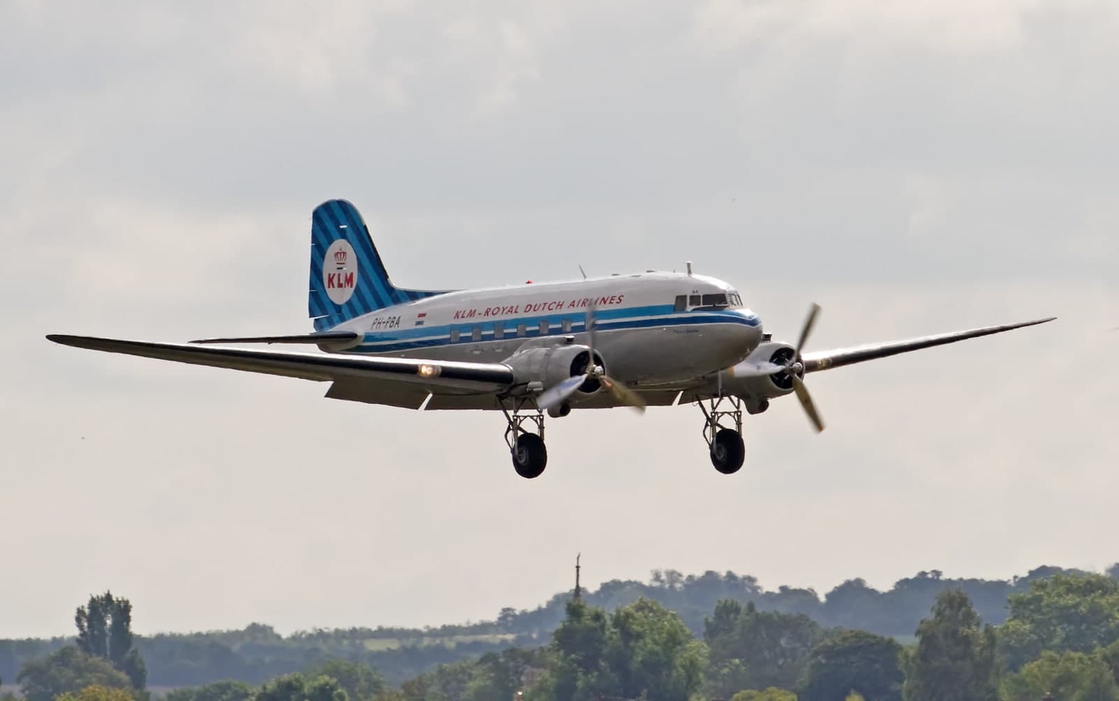 PH-PBA — Twin-engine aircraft