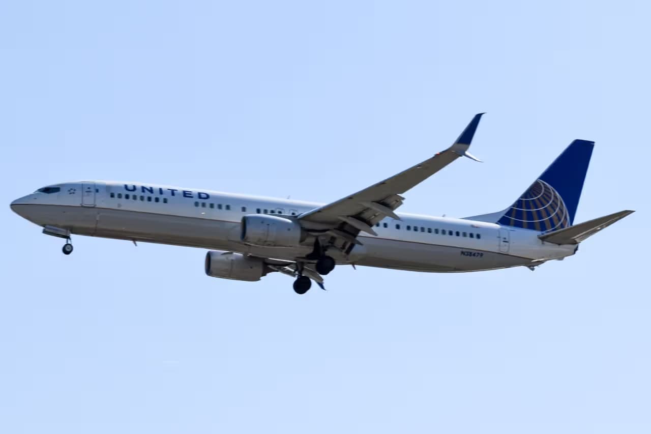 N38479 — Boeing