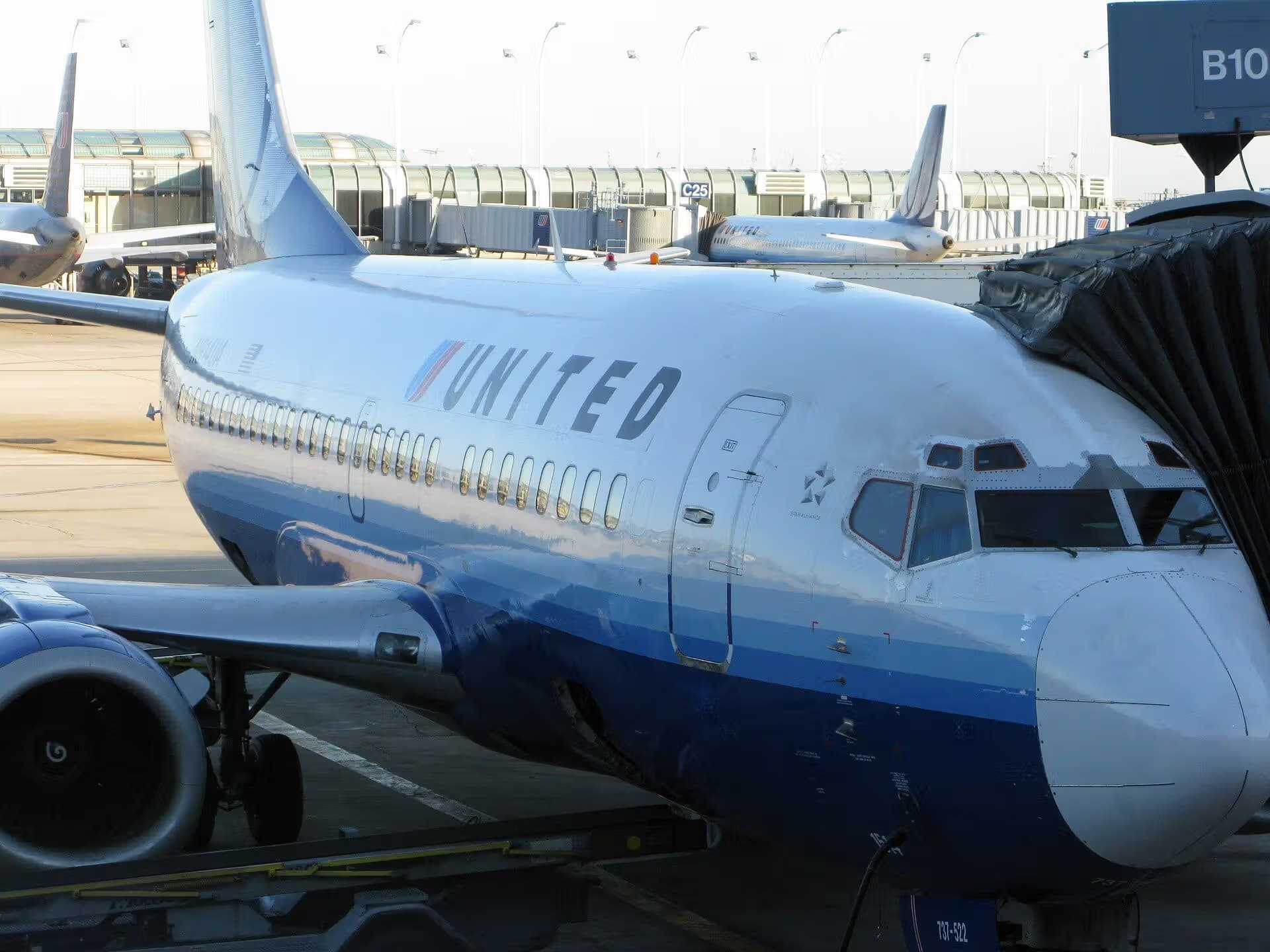 N914UA — Boeing