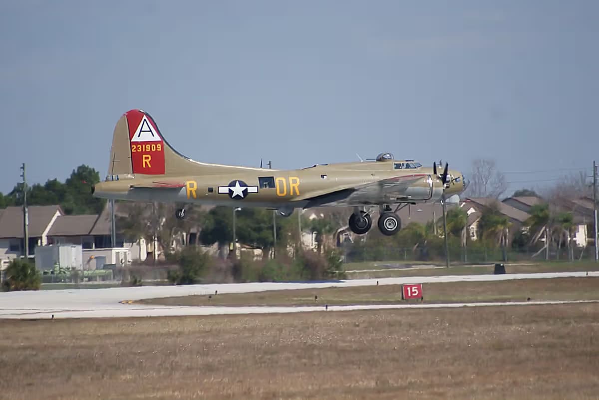 Unidentified — Aircraft