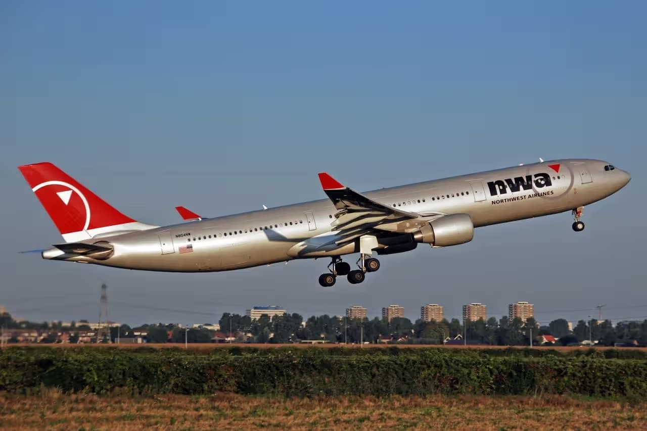 N804NW — Airbus