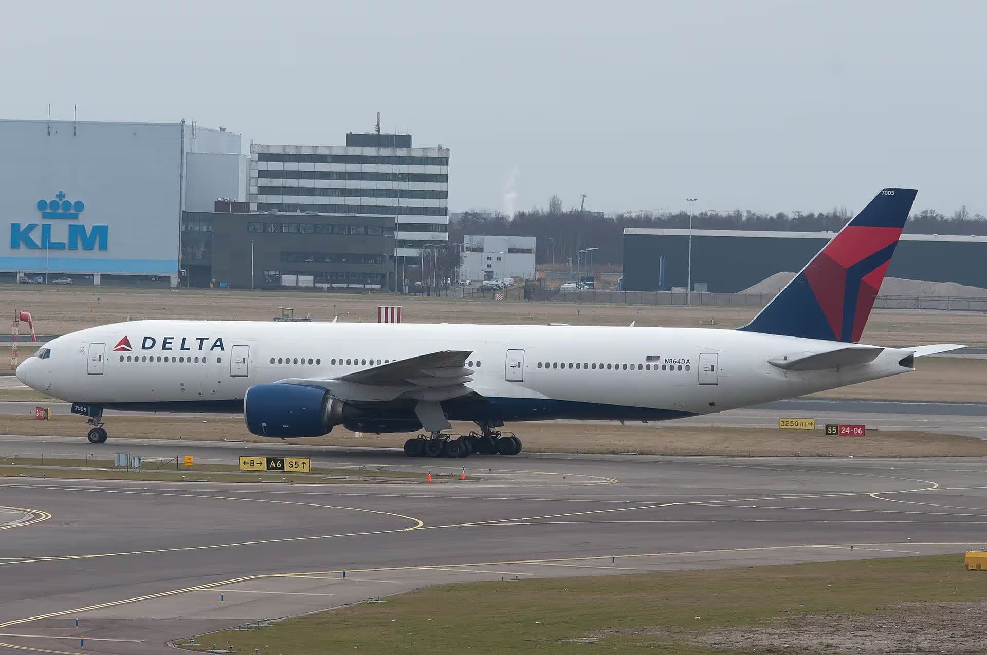 N864DA — Boeing