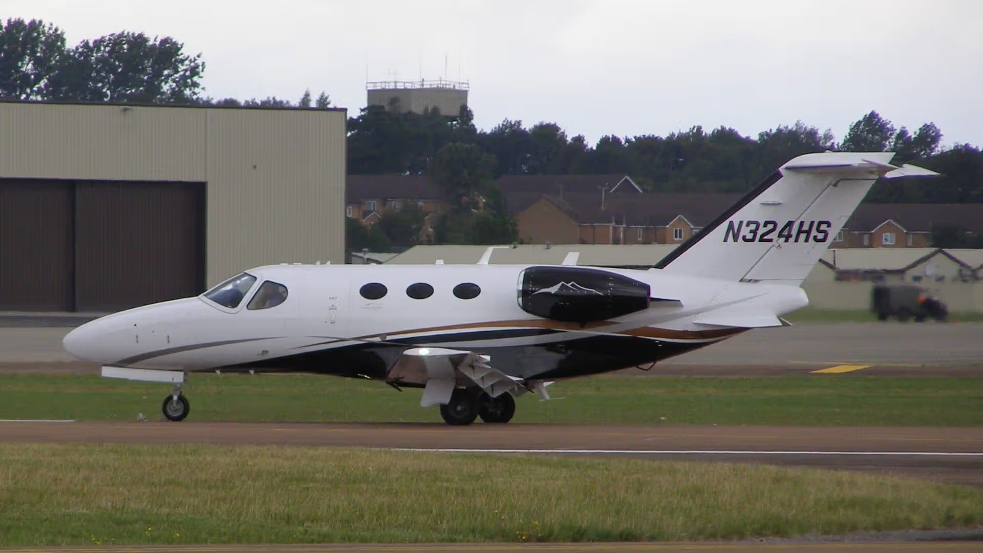 N324HS — Cessna