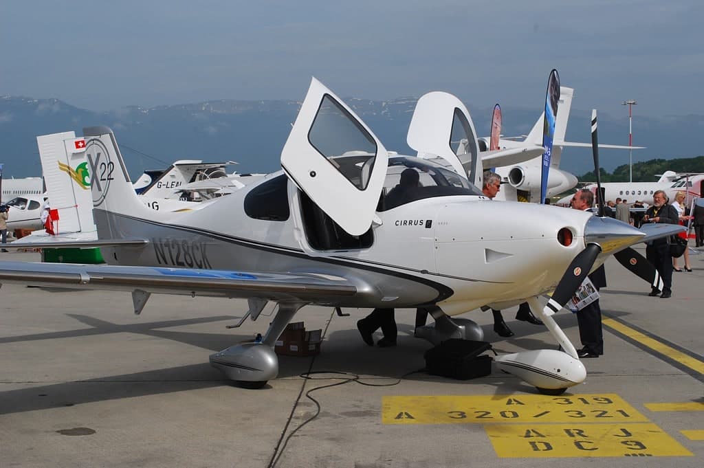 N128CK — Cirrus