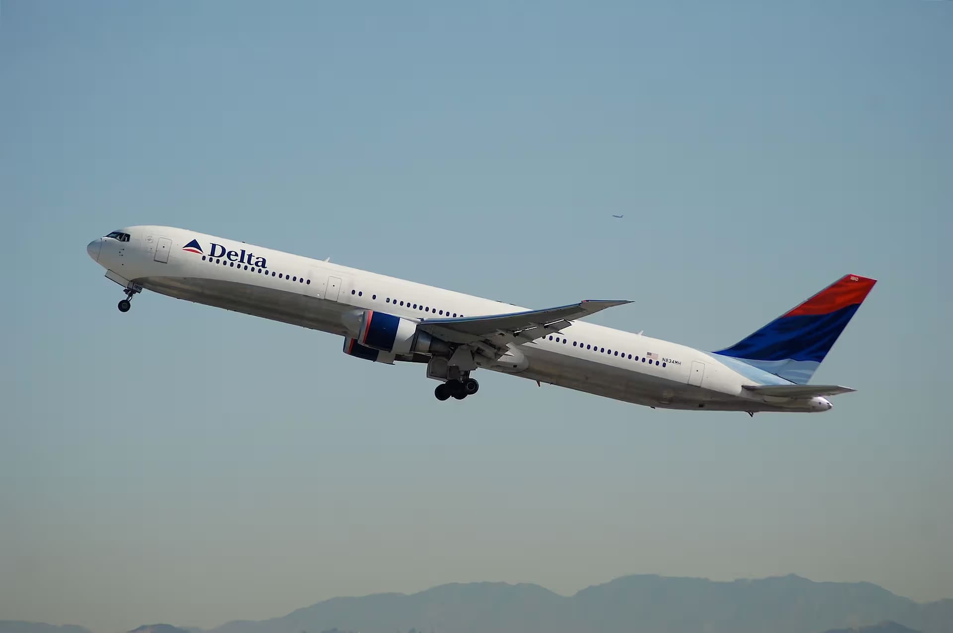 N834MH — Boeing