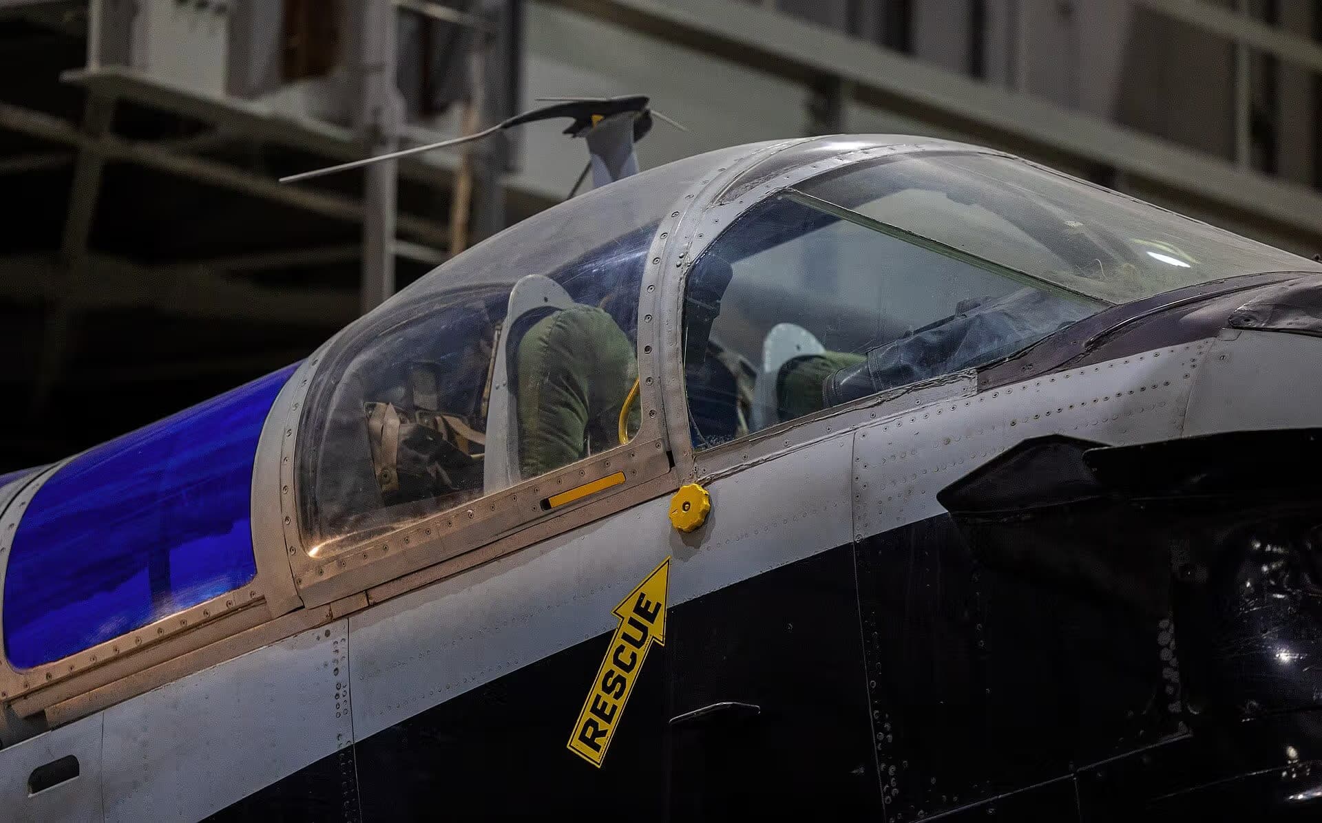 Unidentified — Aircraft