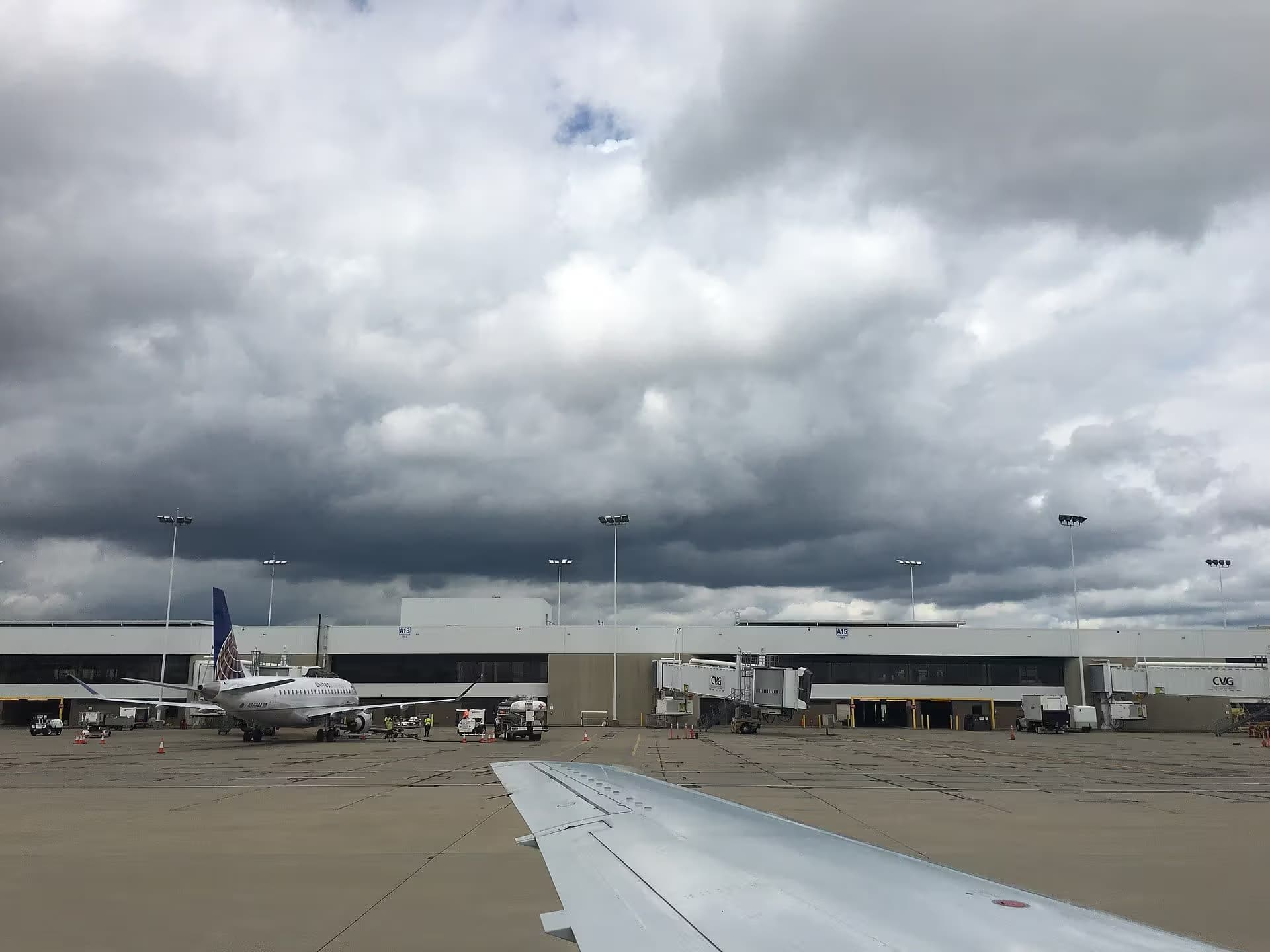 N86344 — Twin-engine aircraft