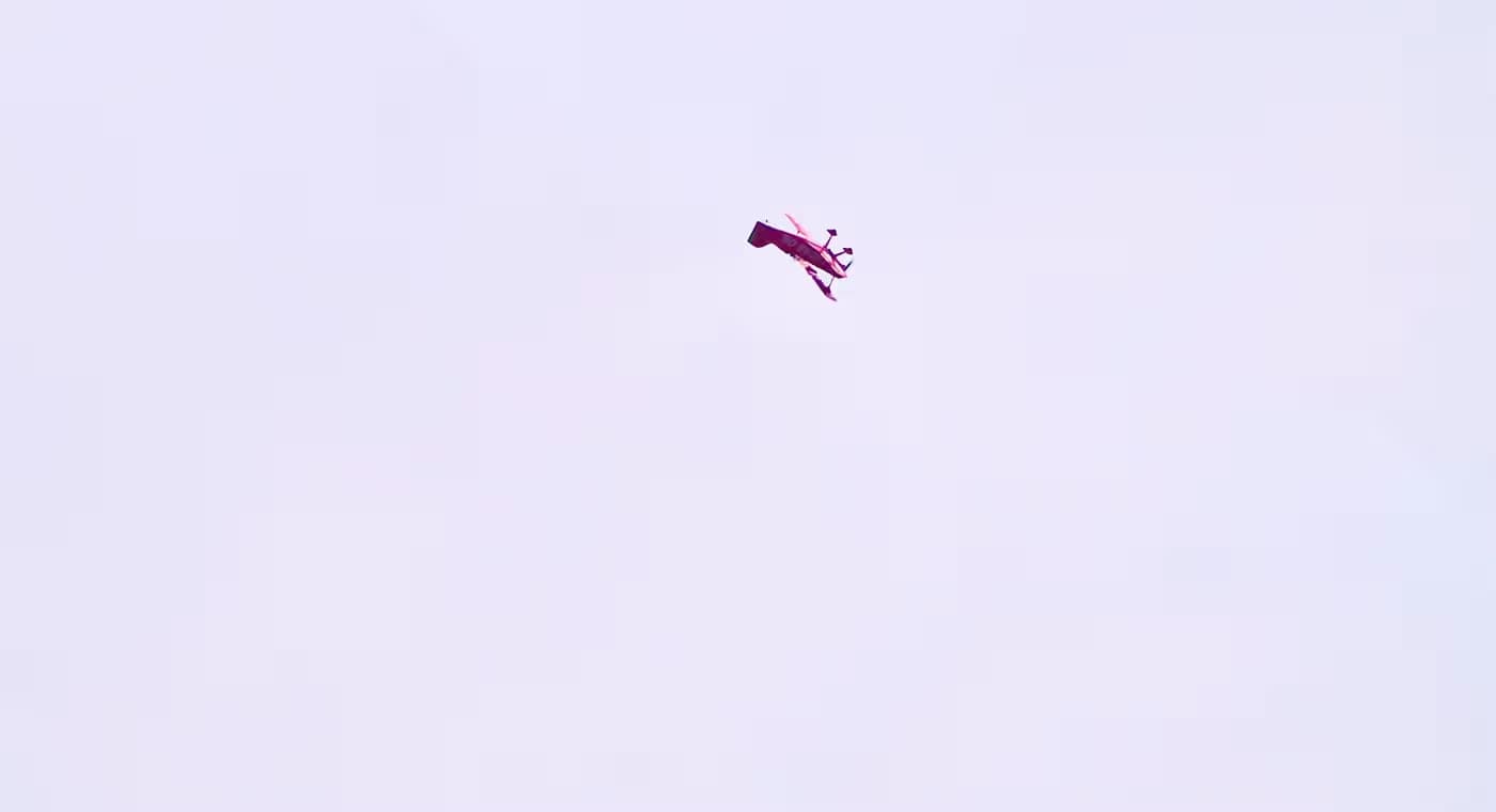 Unidentified — Single-engine aircraft