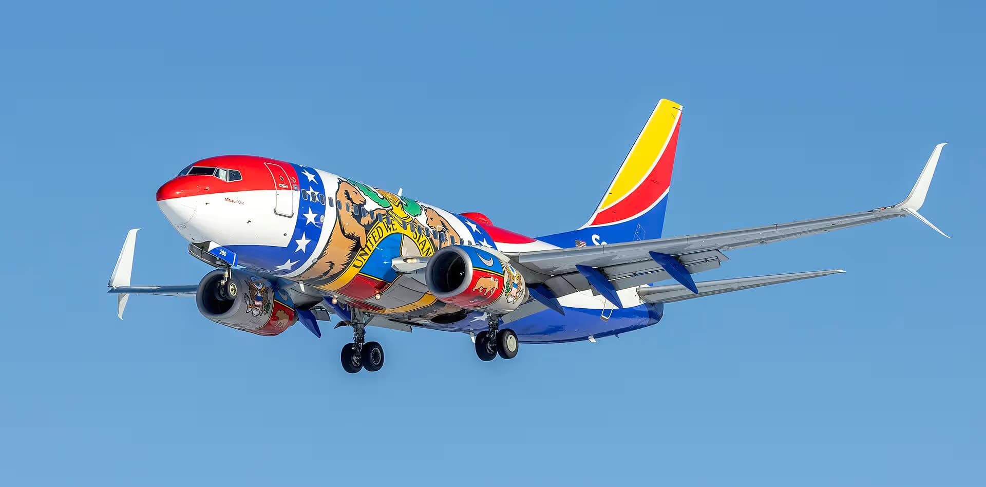 N280WN — Boeing