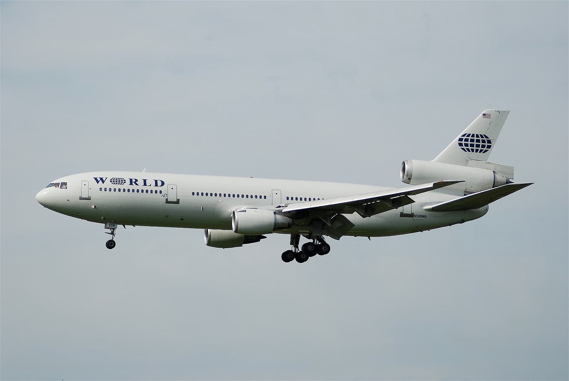 N136WA — Douglas