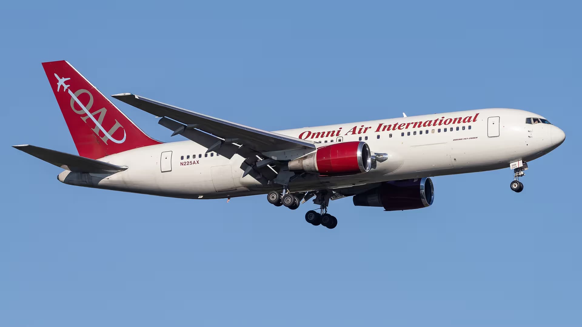 N225AX — Boeing