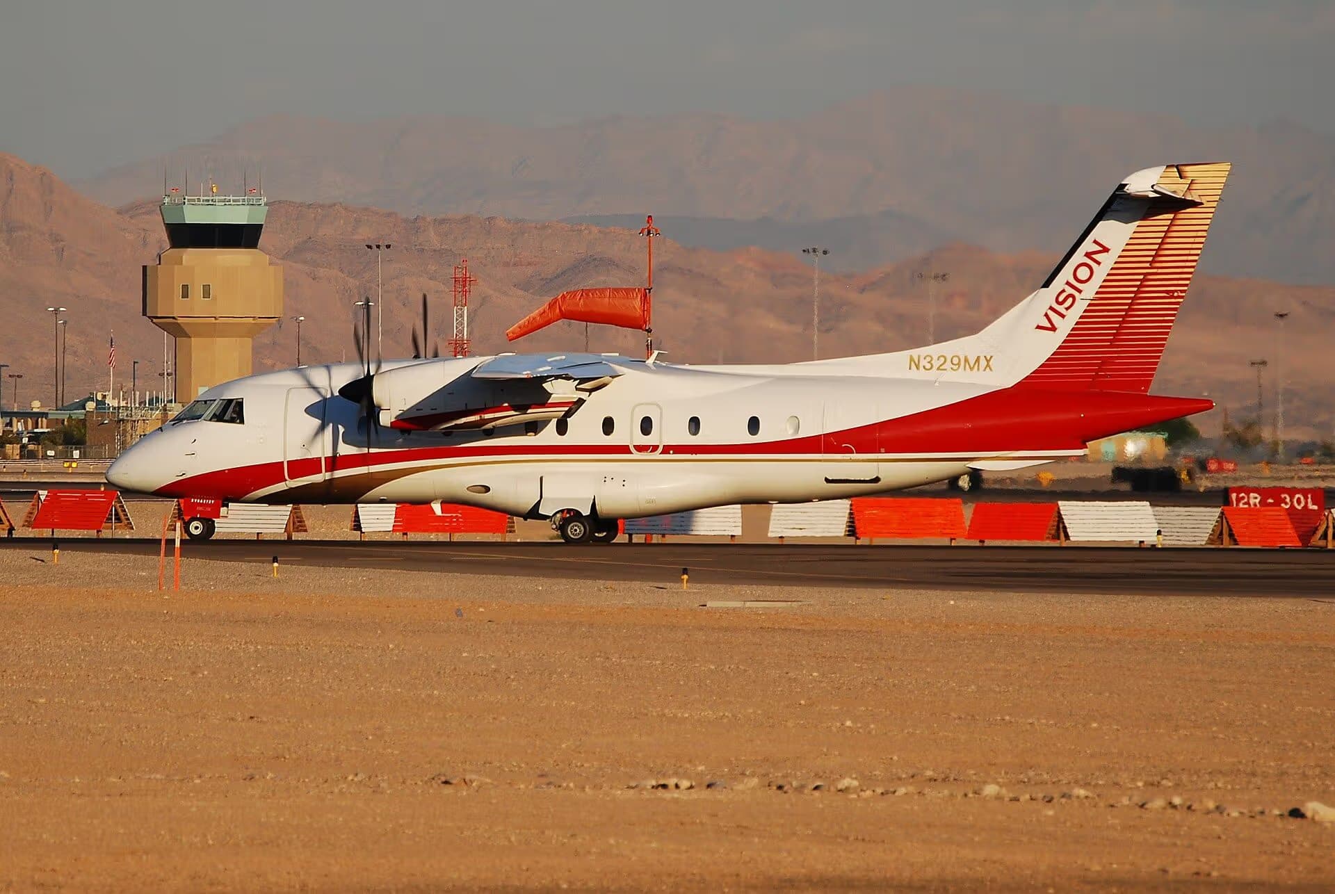 N329MX — Aircraft