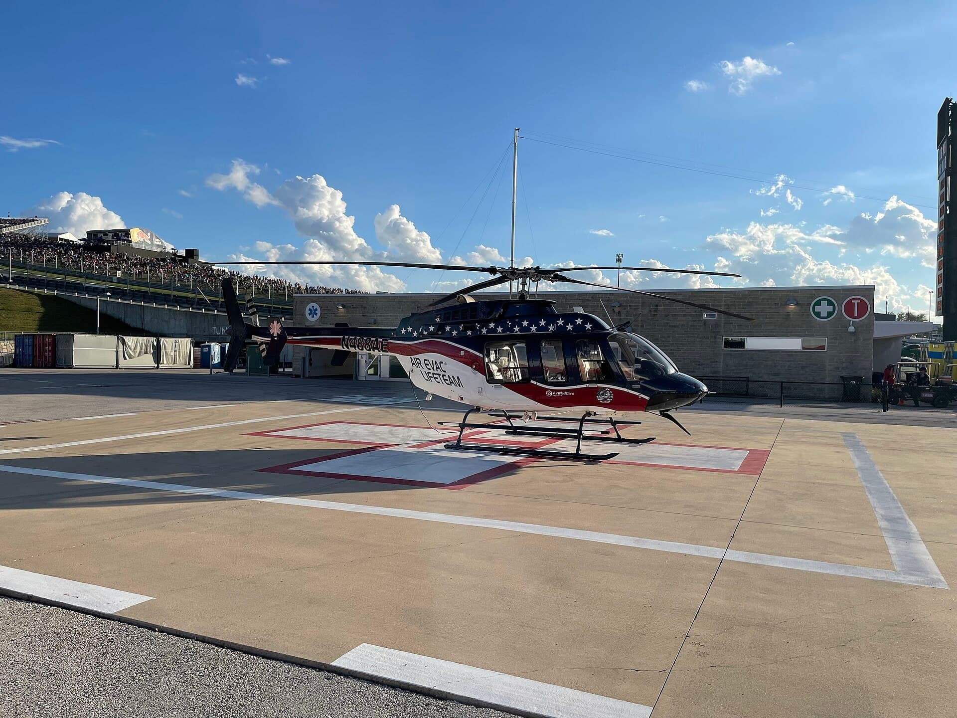 N488AE — Helicopter