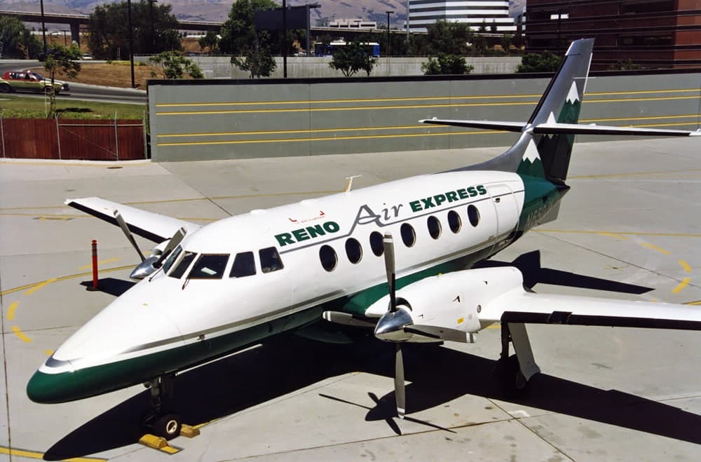 N650JX — Twin-engine aircraft