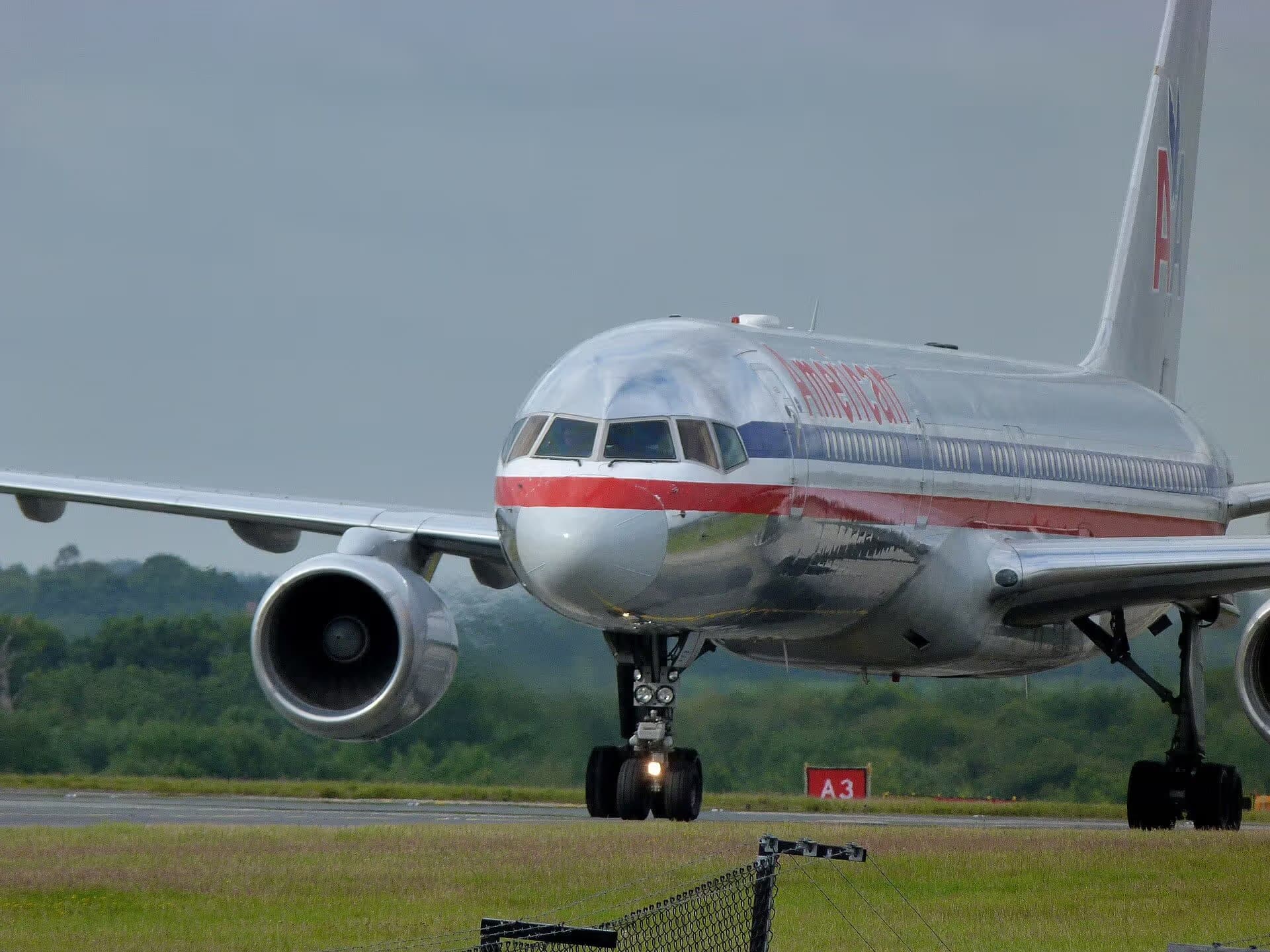 N185AN — Boeing