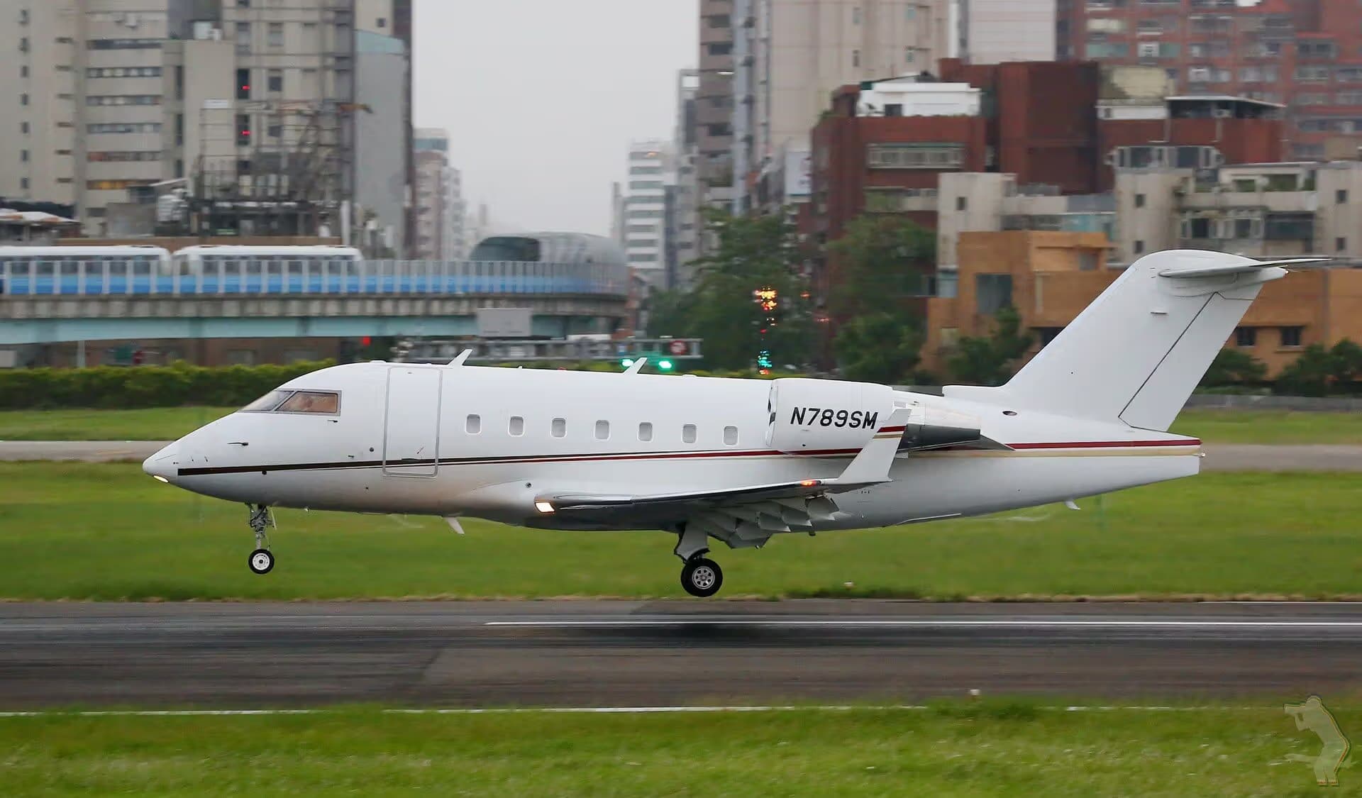 N789SM — Business jet