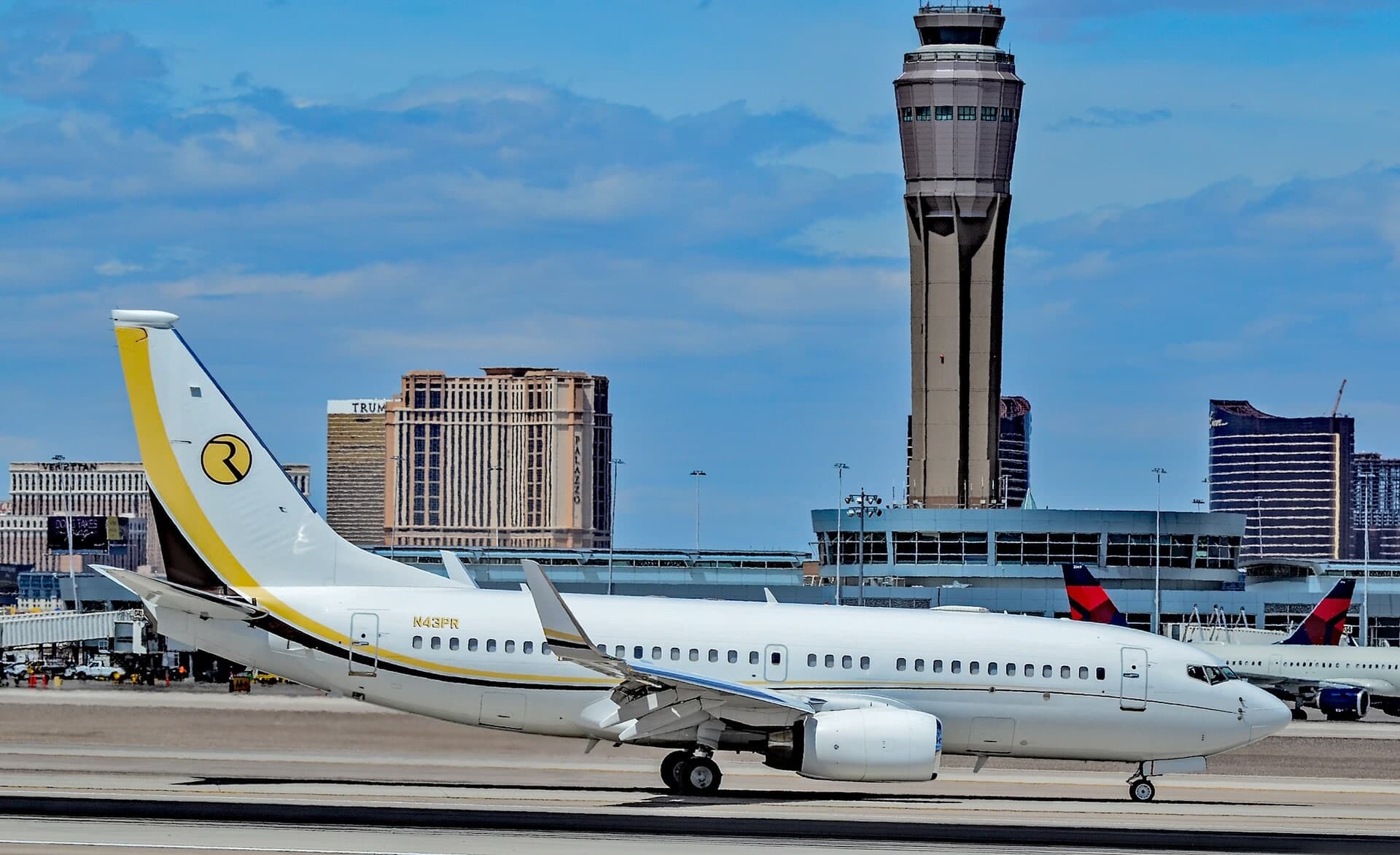 N43PR — Boeing