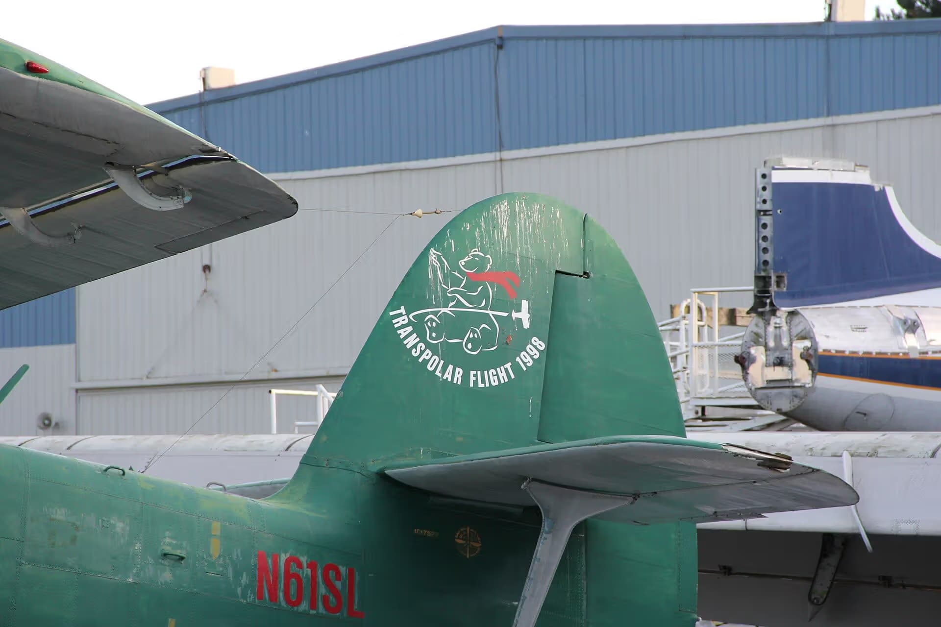 N61SL — Aircraft
