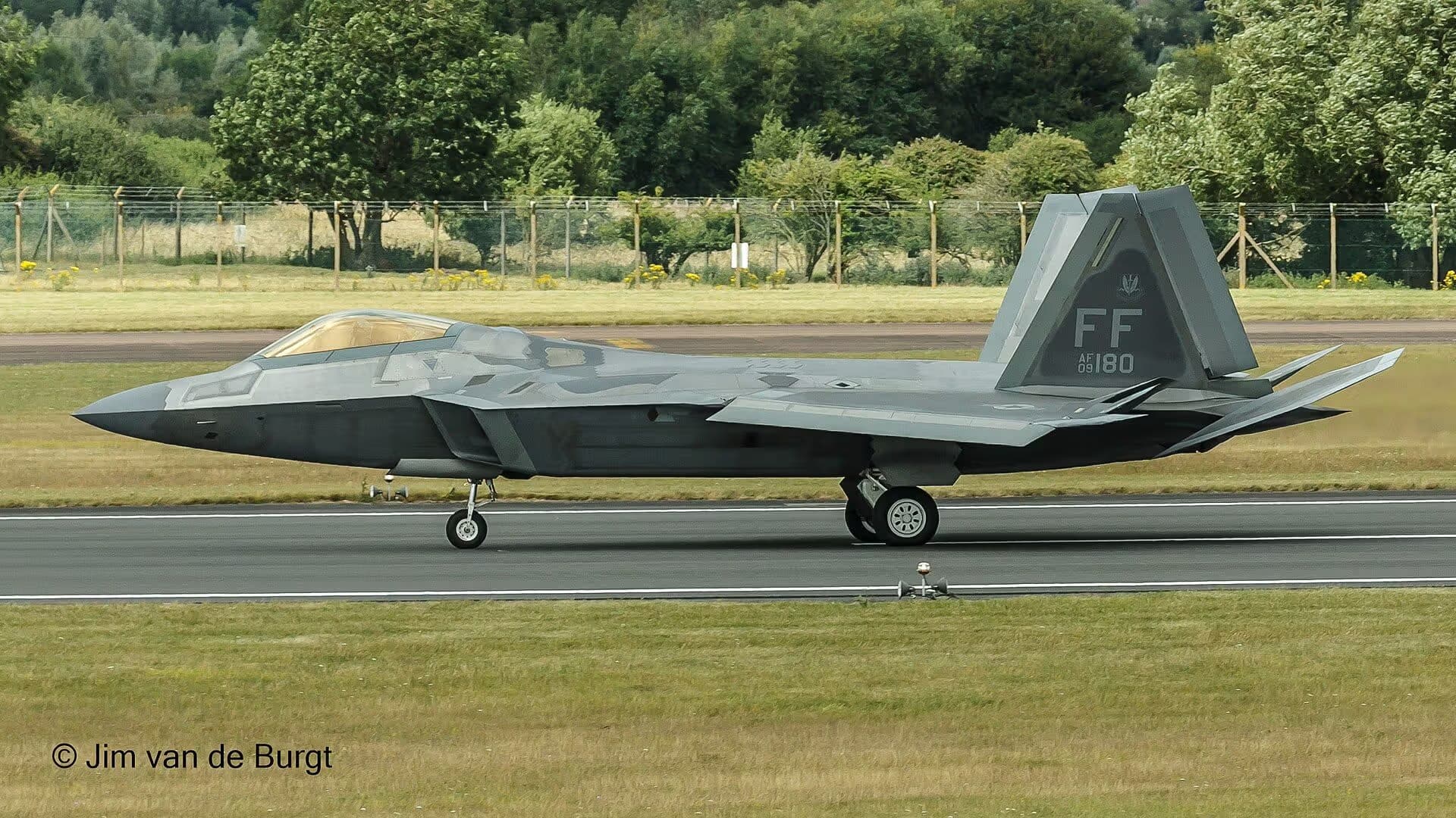 Unidentified — Lockheed