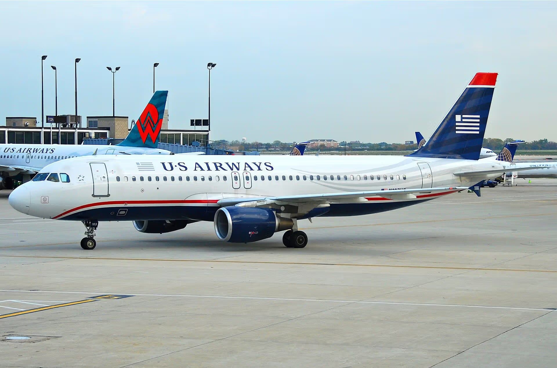 N103US — Airbus
