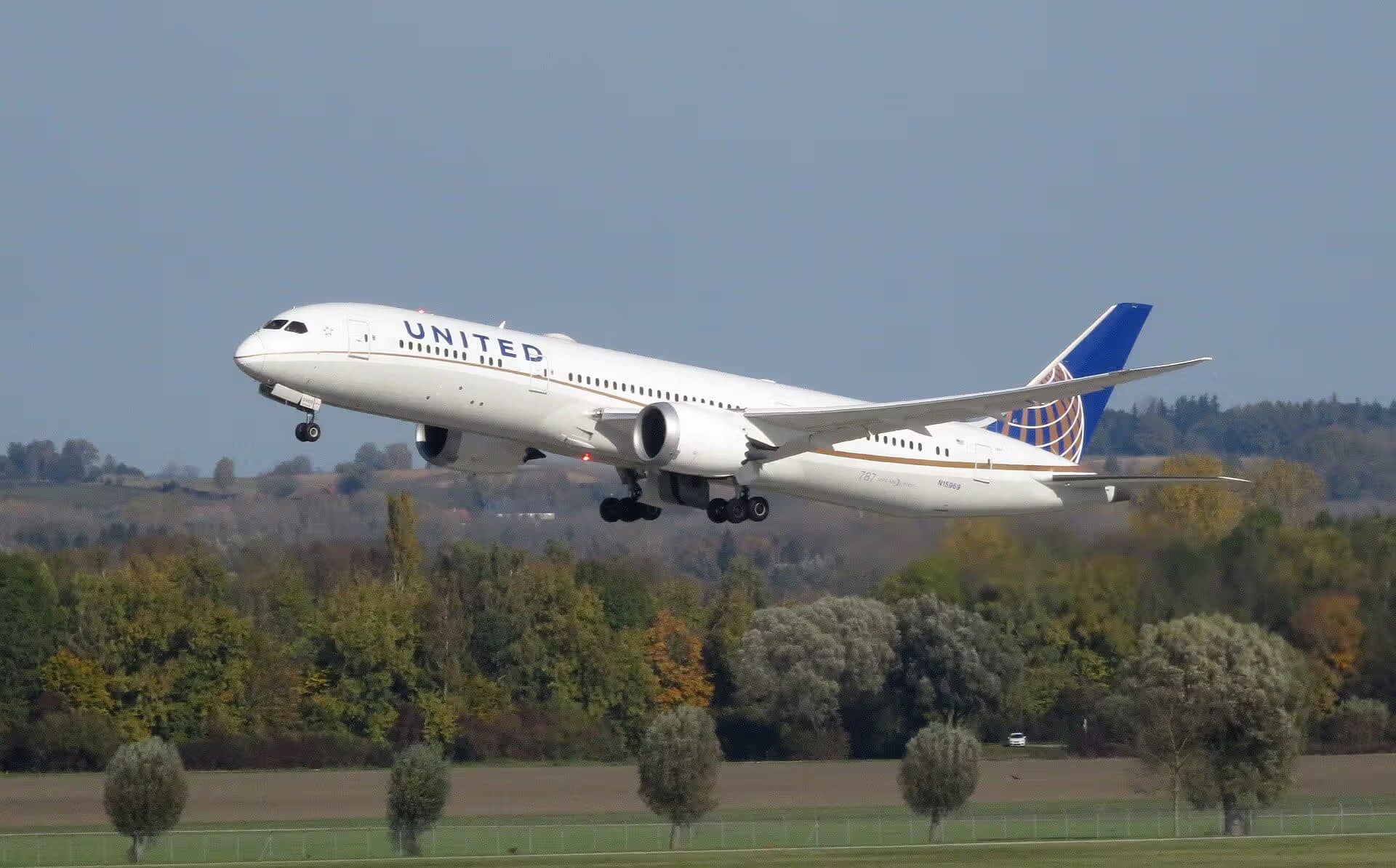 N15969 — Twin-engine aircraft at Munich Airport