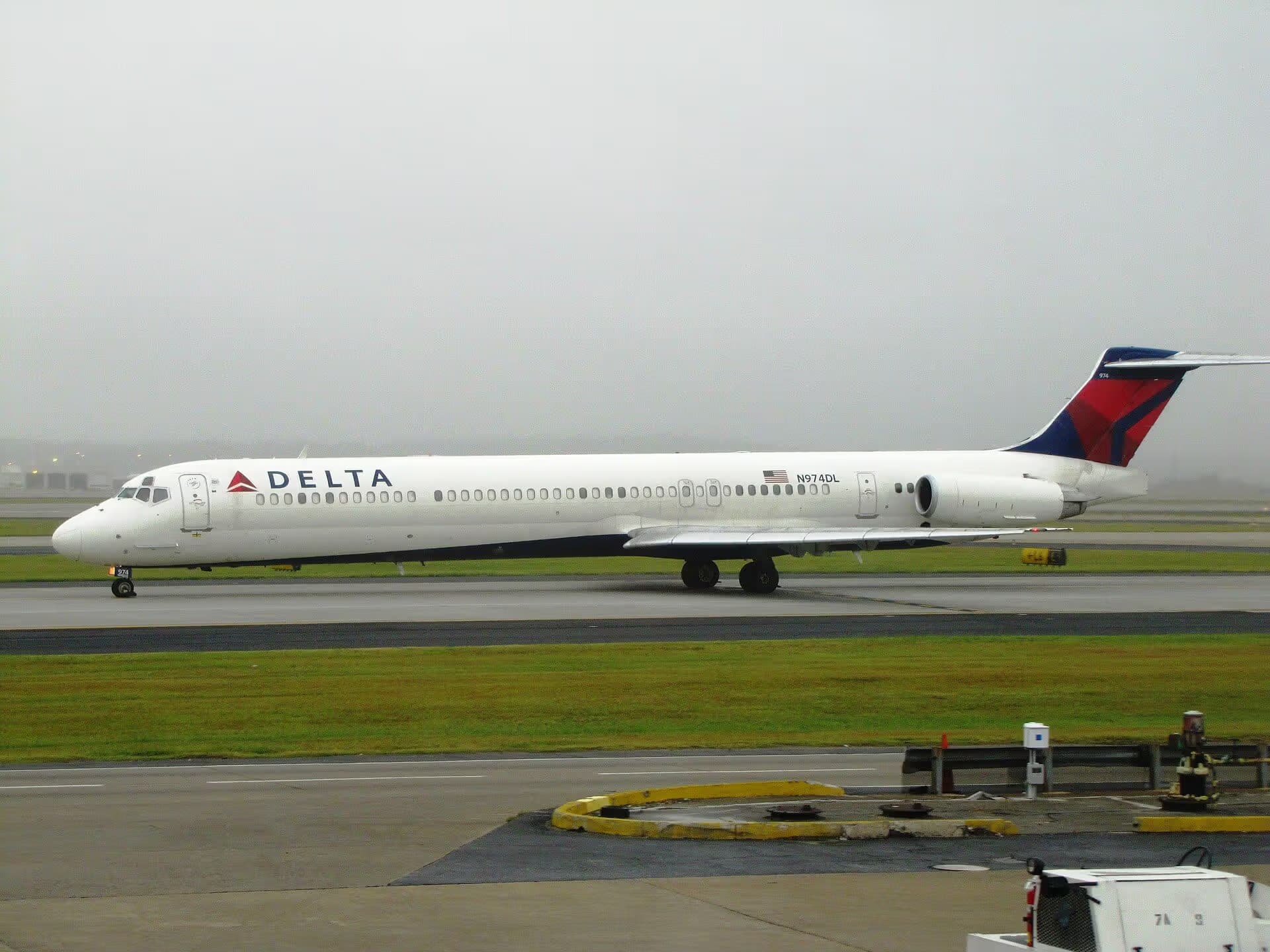 N974DL — Aircraft