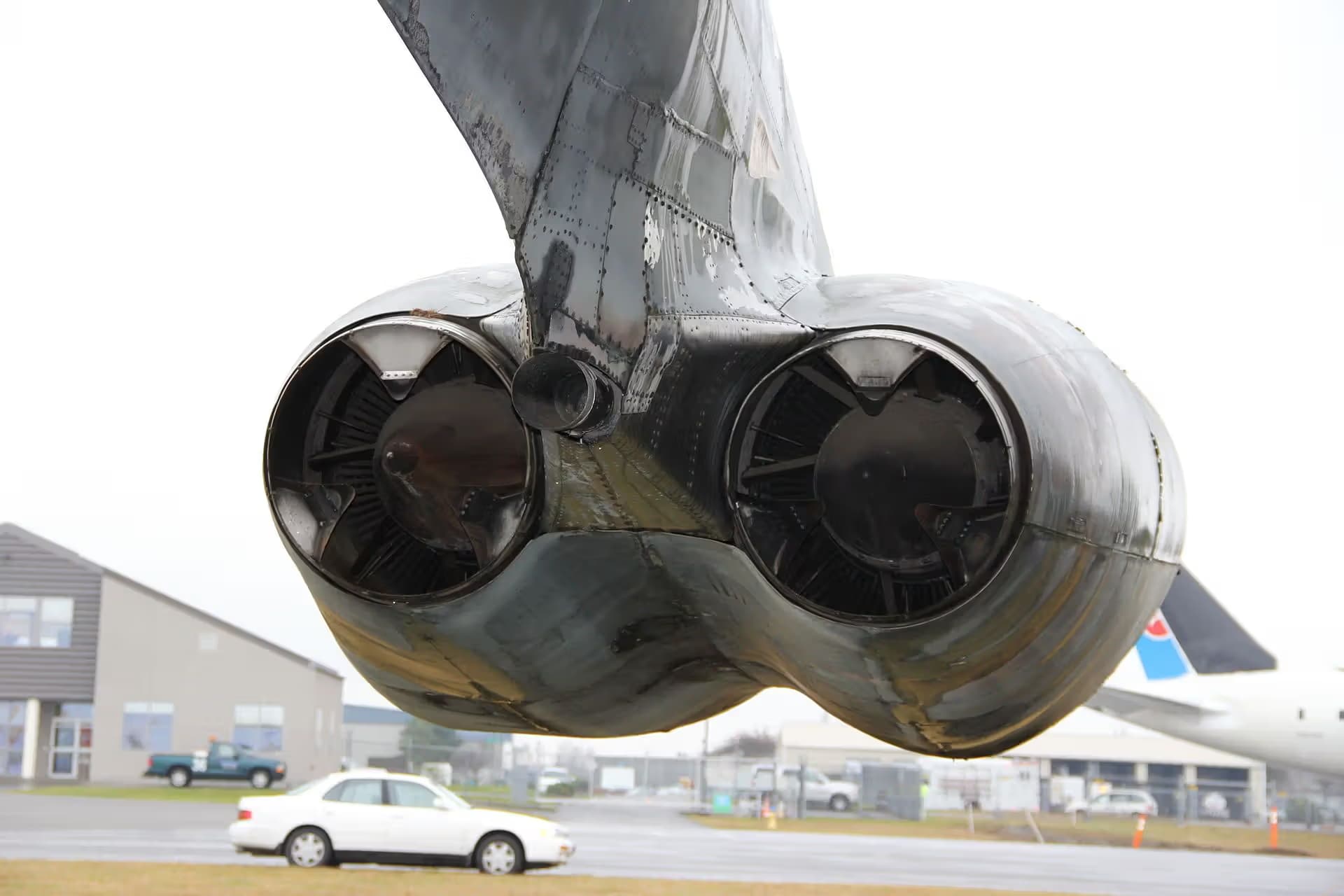 Unidentified — Aircraft