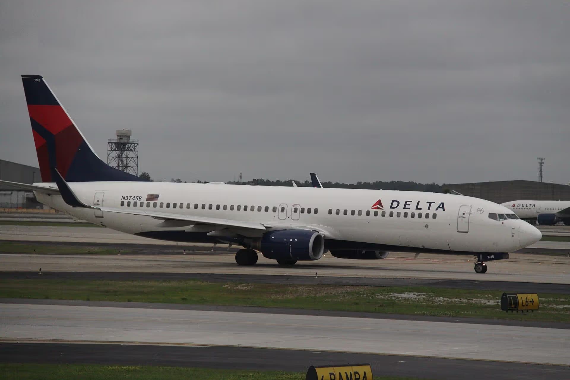 N3745B — Boeing