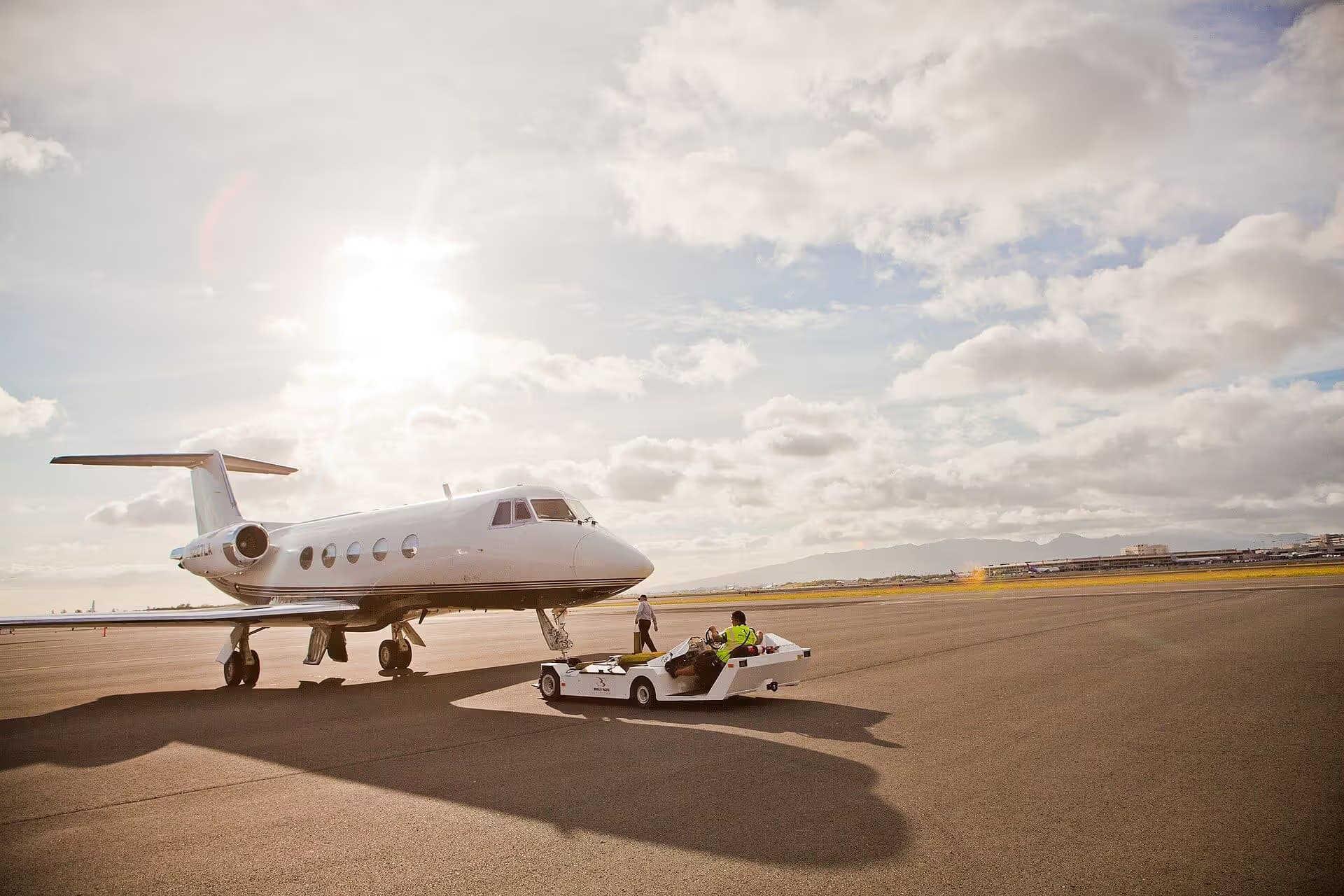 N227LA — Gulfstream