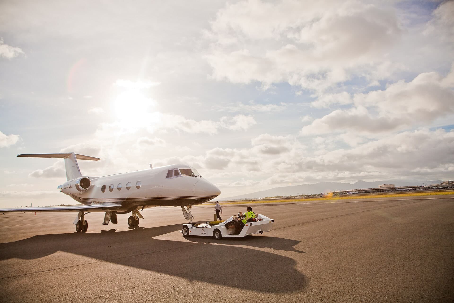 N227LA — Gulfstream
