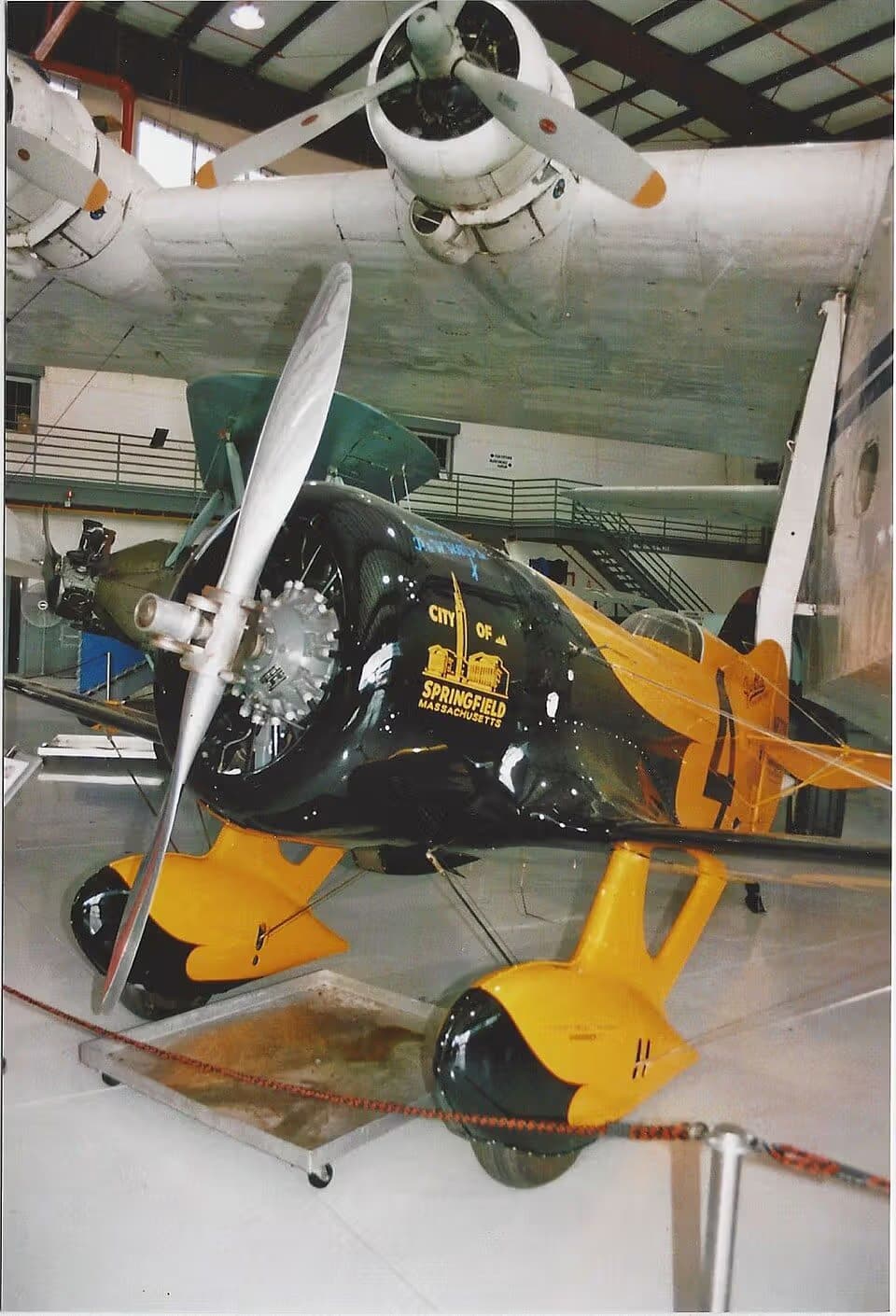 Unidentified — Single-engine aircraft