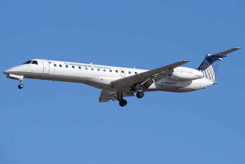 N14977 — Embraer