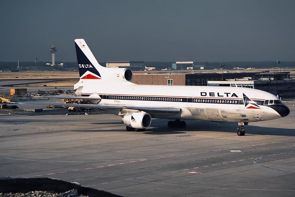 N755DL — Lockheed
