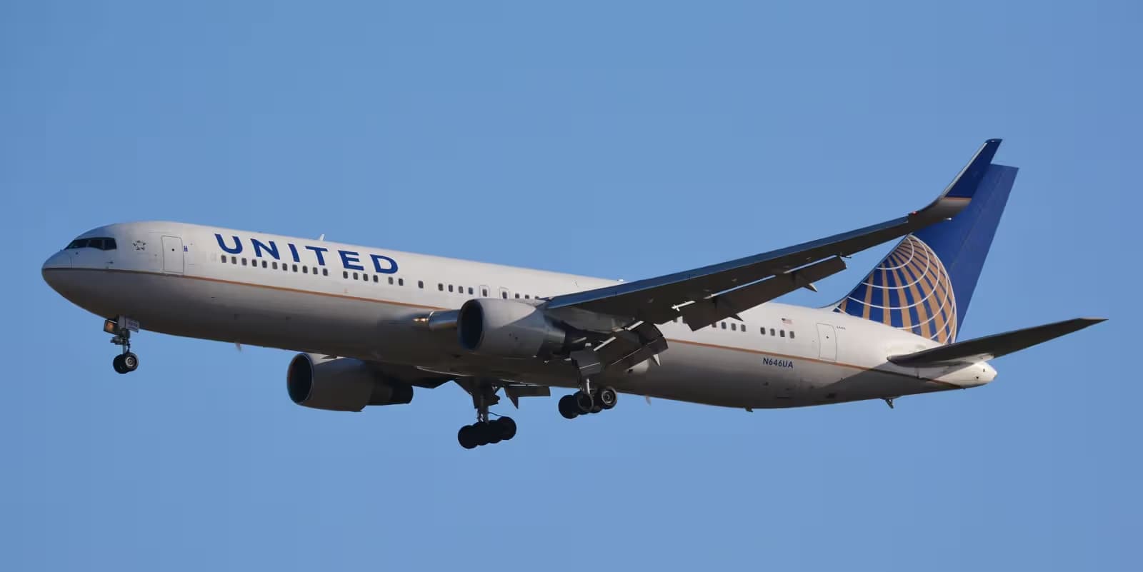 N646UA — Boeing