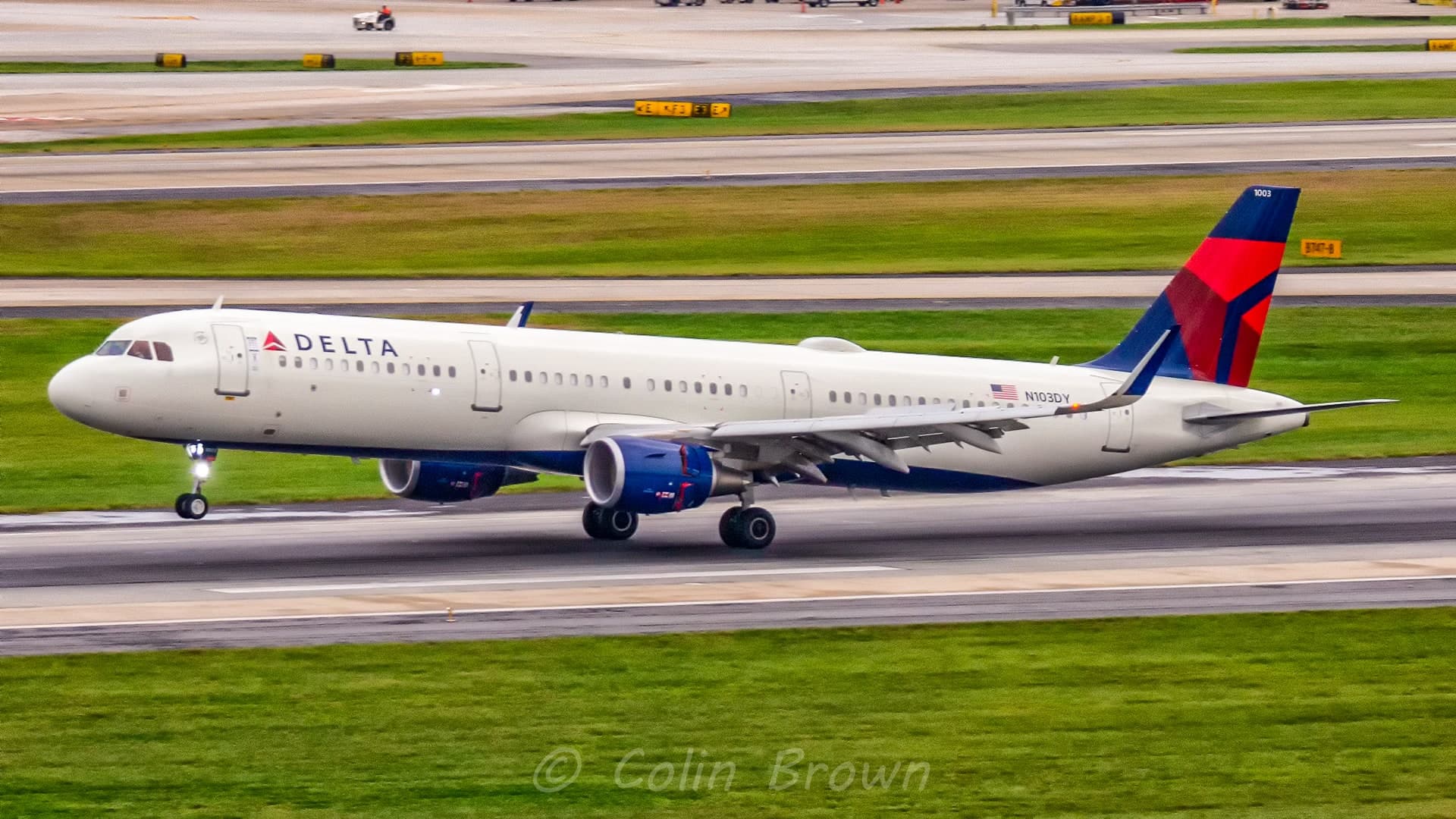 N103DY — Airbus