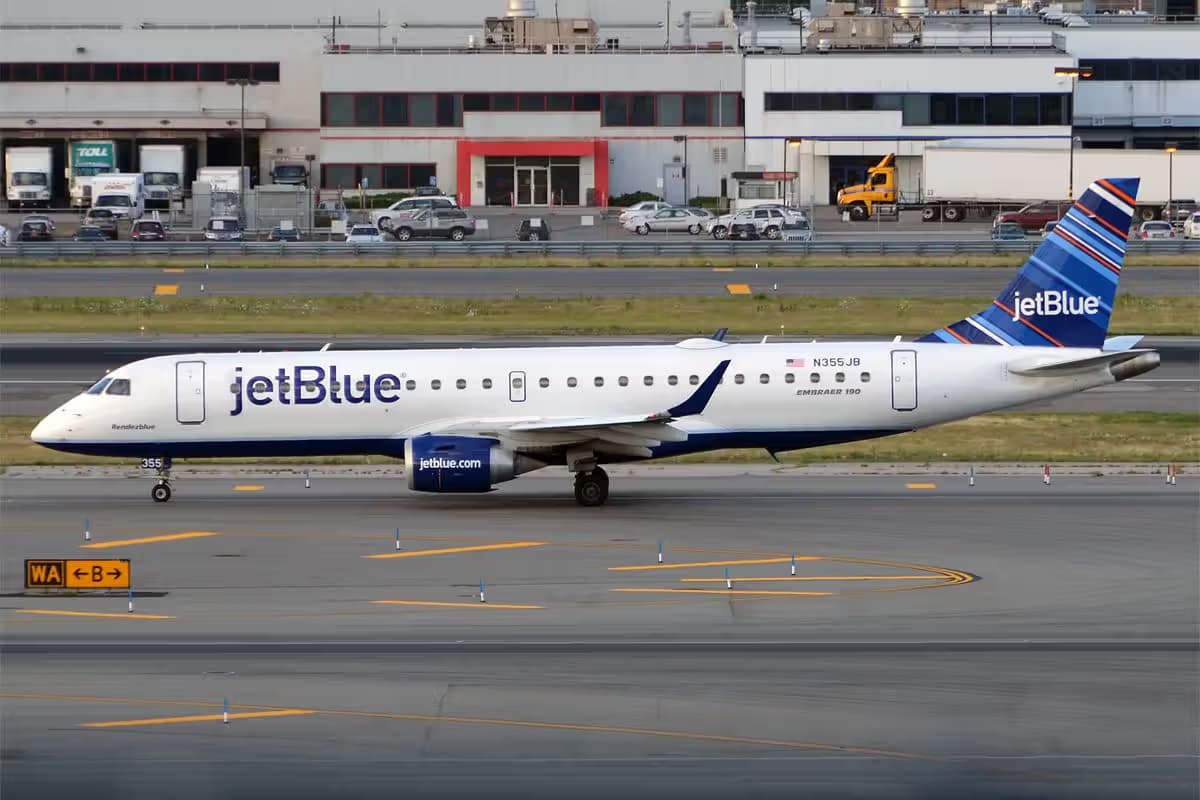 N355JB — Embraer