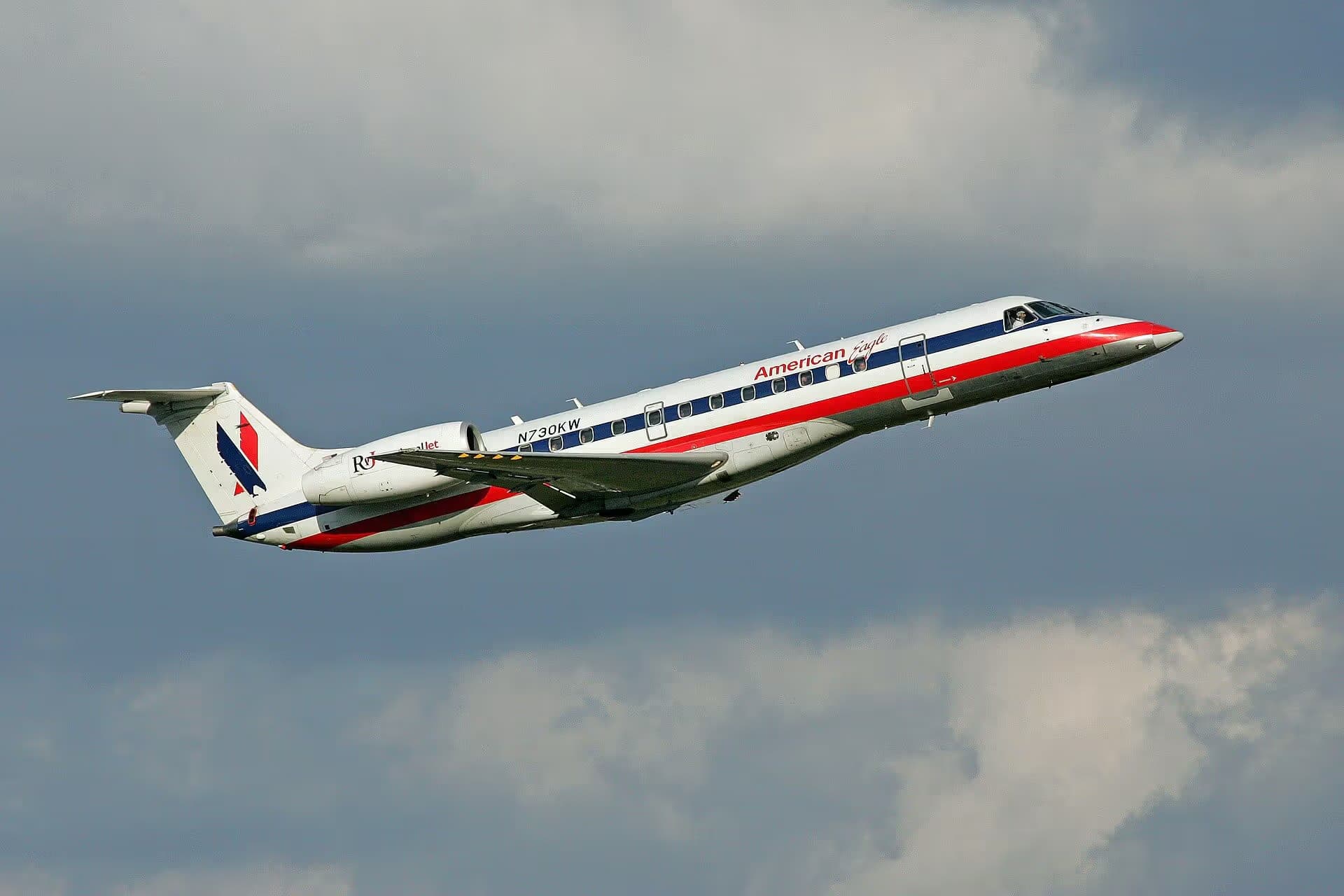N730KW — Embraer